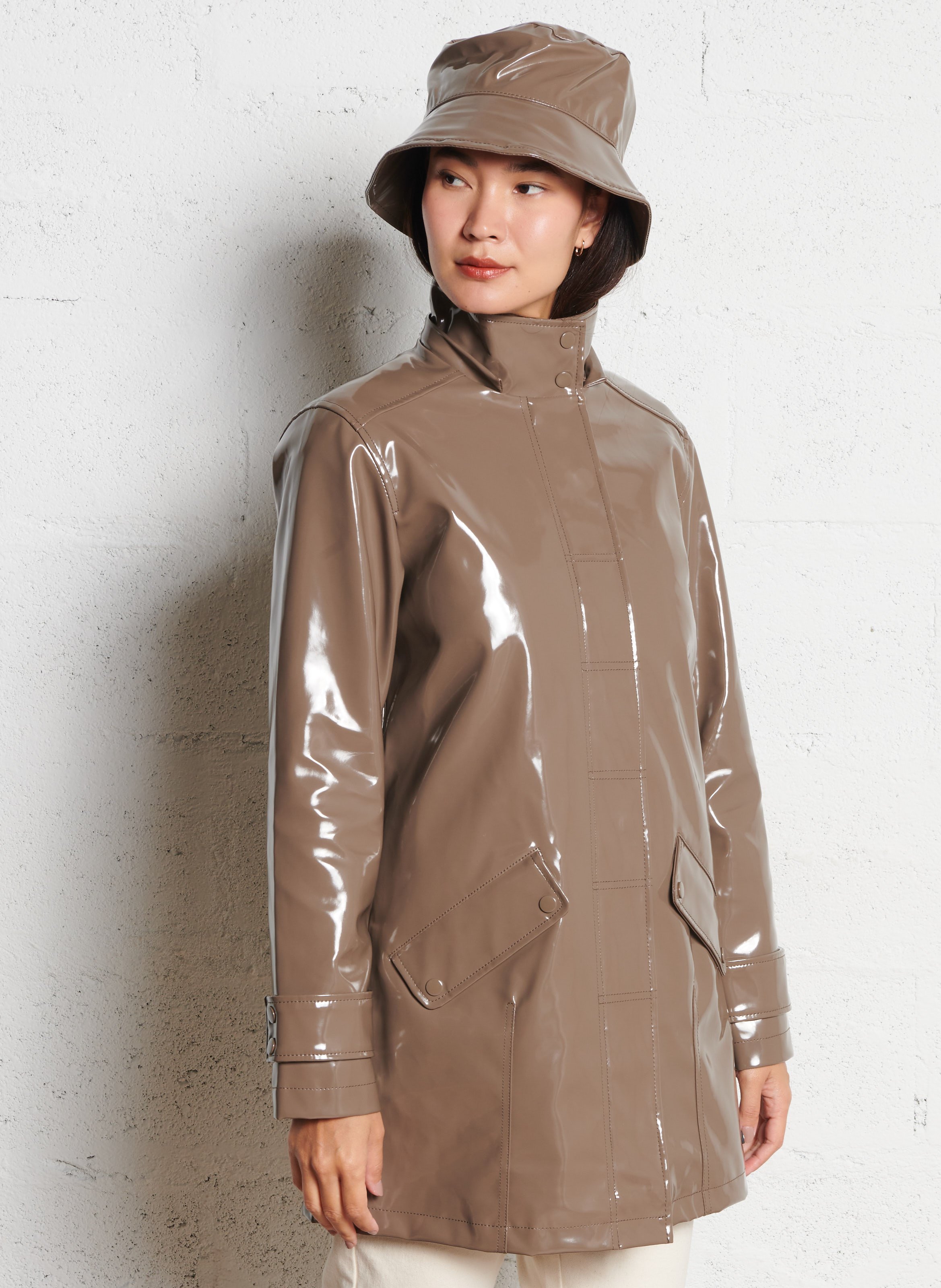 Imperméable à capuche vernis ARMOR LUX Gris