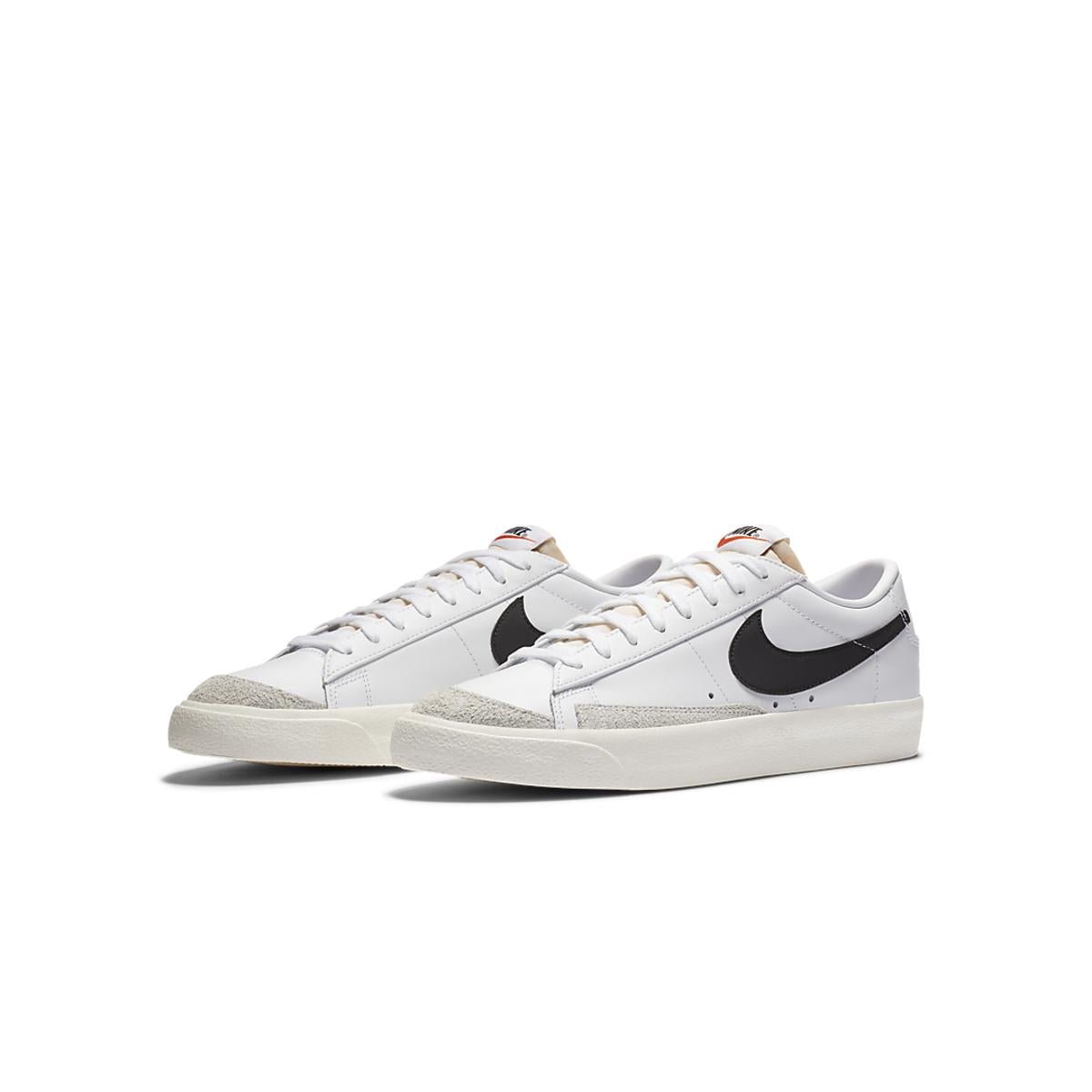 Baskets basses NIKE Blanc