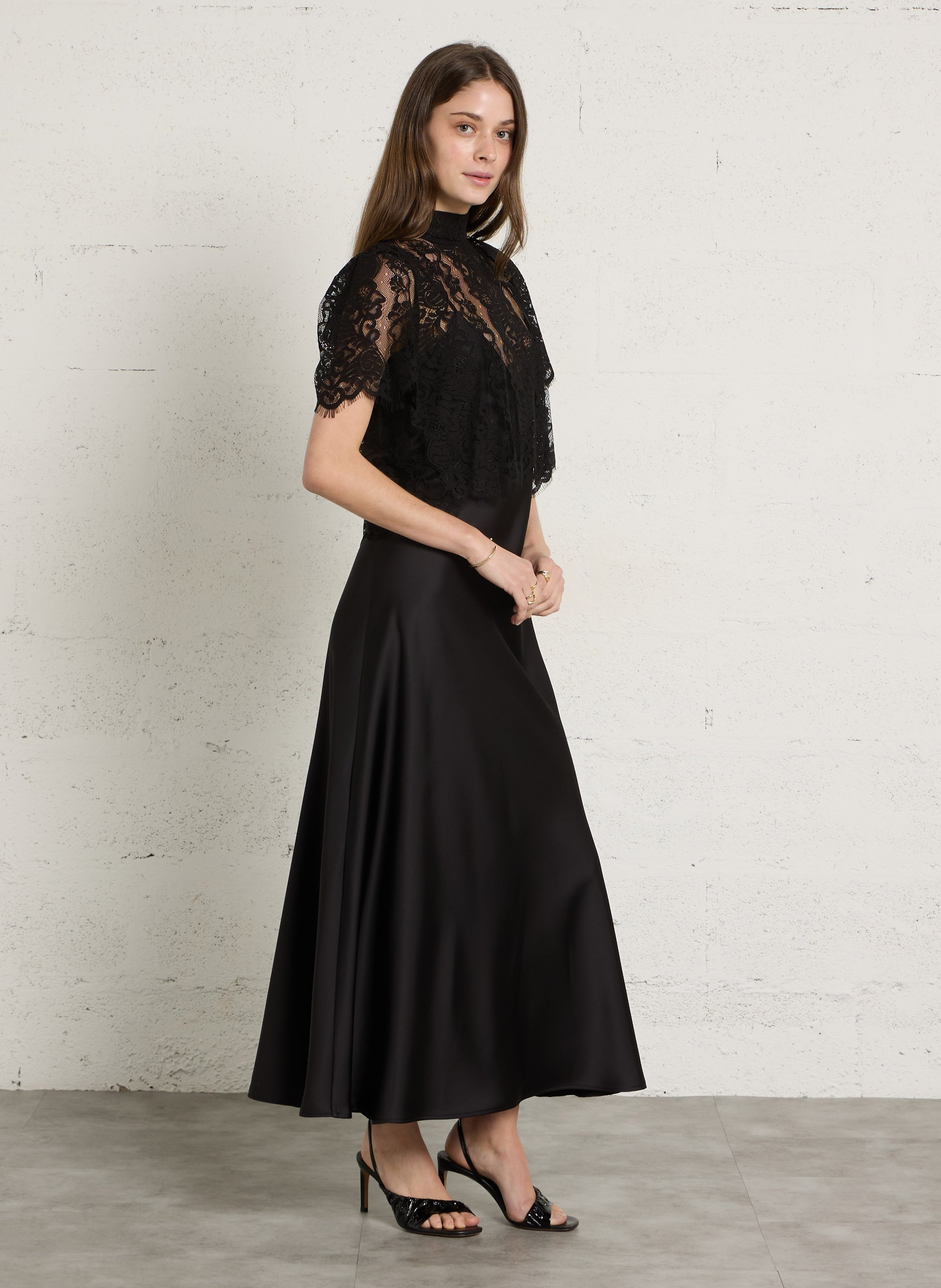 Langes, satiniertes Kleid IMPERIAL Schwarz