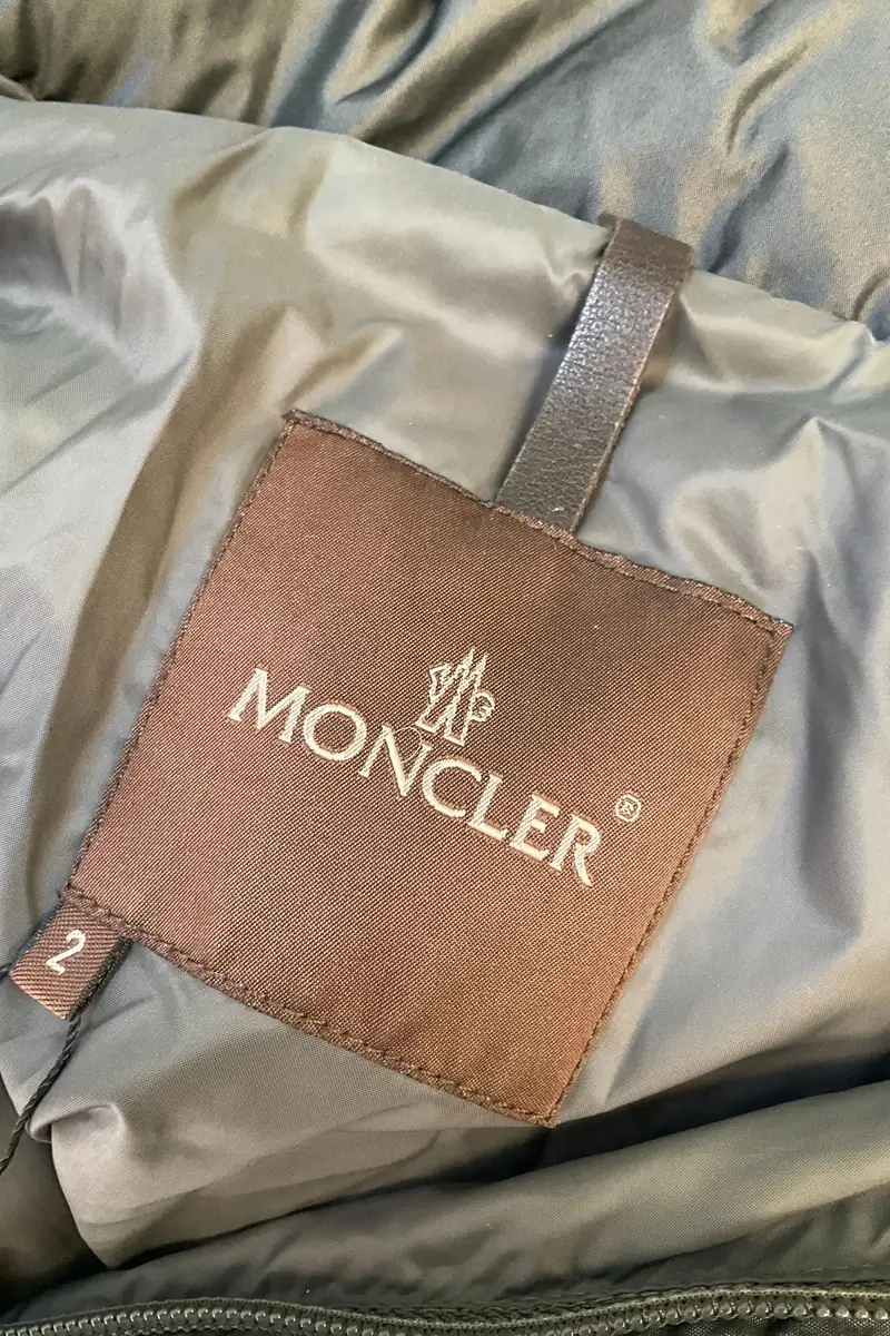 Coat MONCLER - Seconde Main Grey