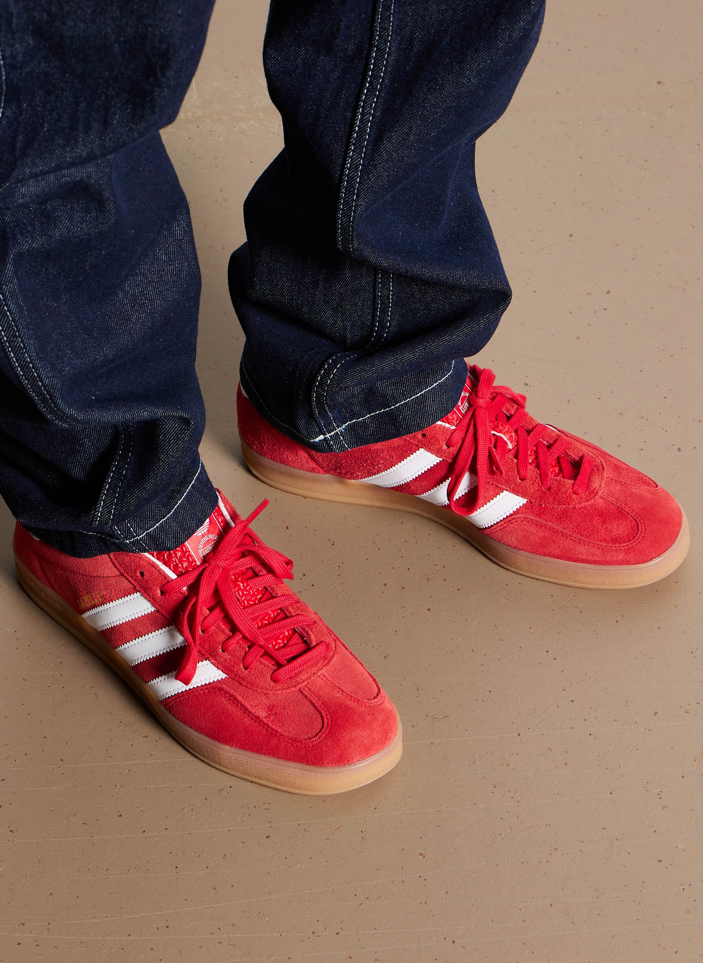 Sneaker Gazelle Indoor in Rot