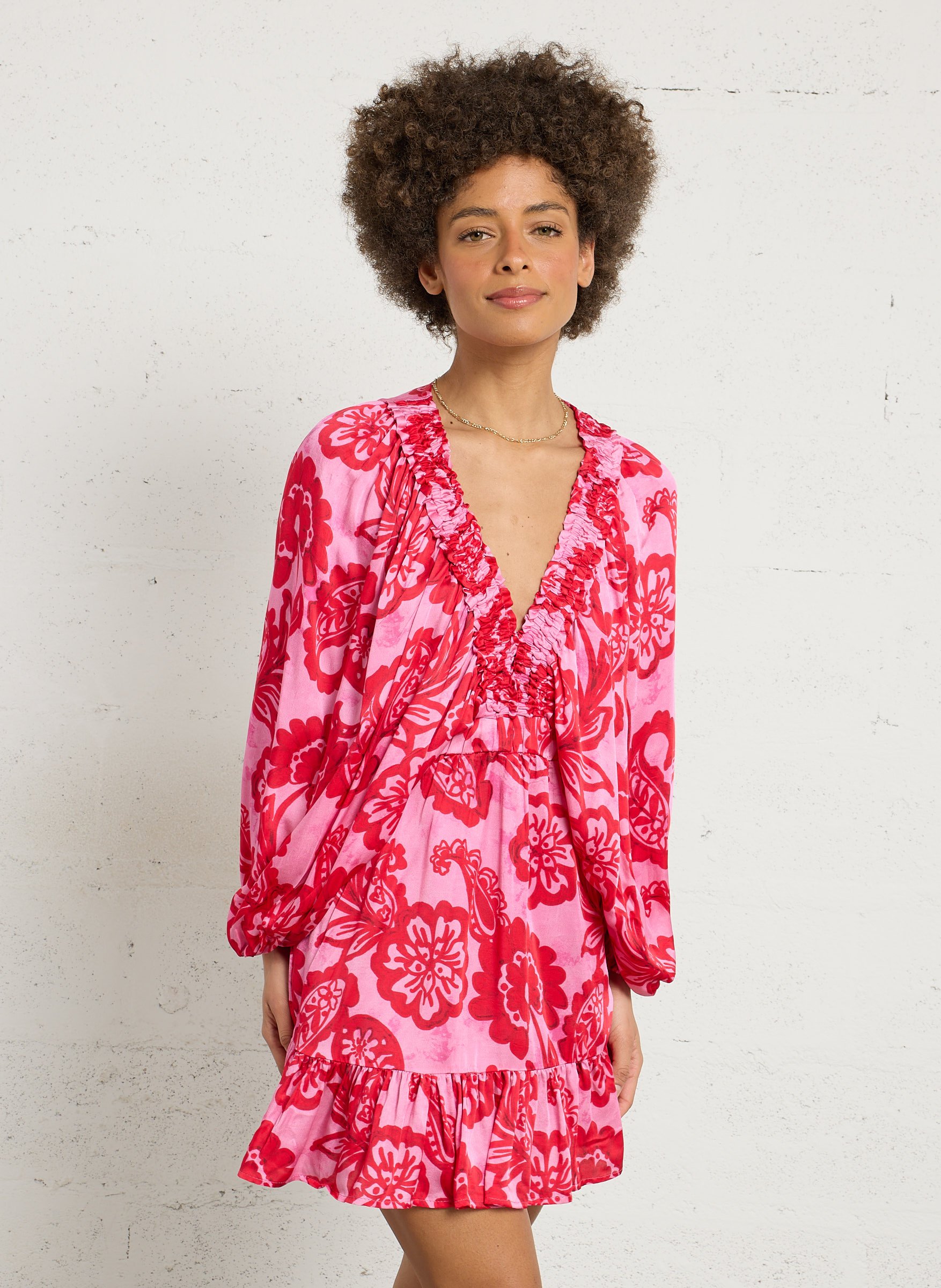 Robe courte imprimée col v SUNDRESS Multicolore