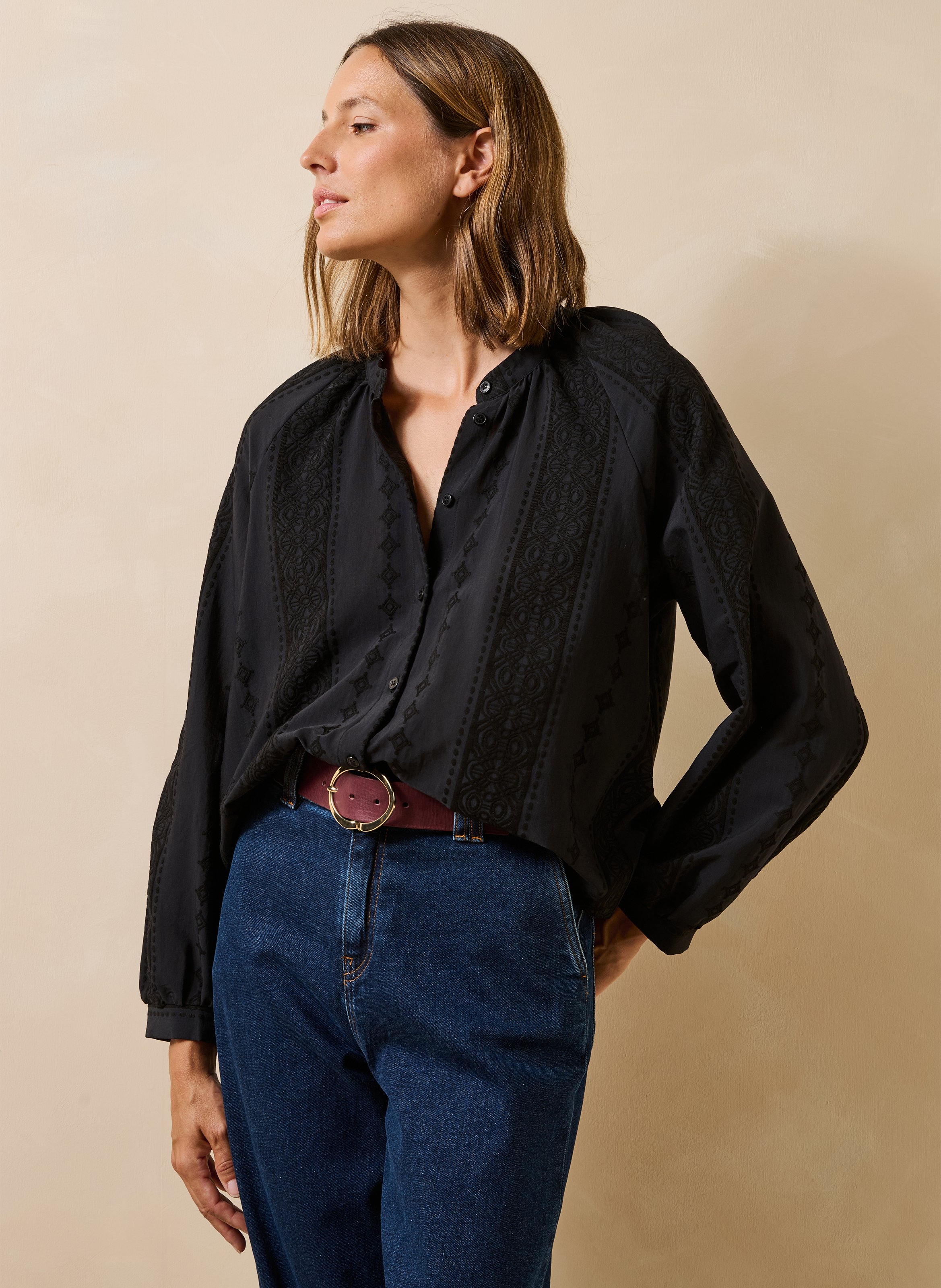 Weites Hemd mit Mao-Kragen und Muster LA FEE MARABOUTEE Schwarz