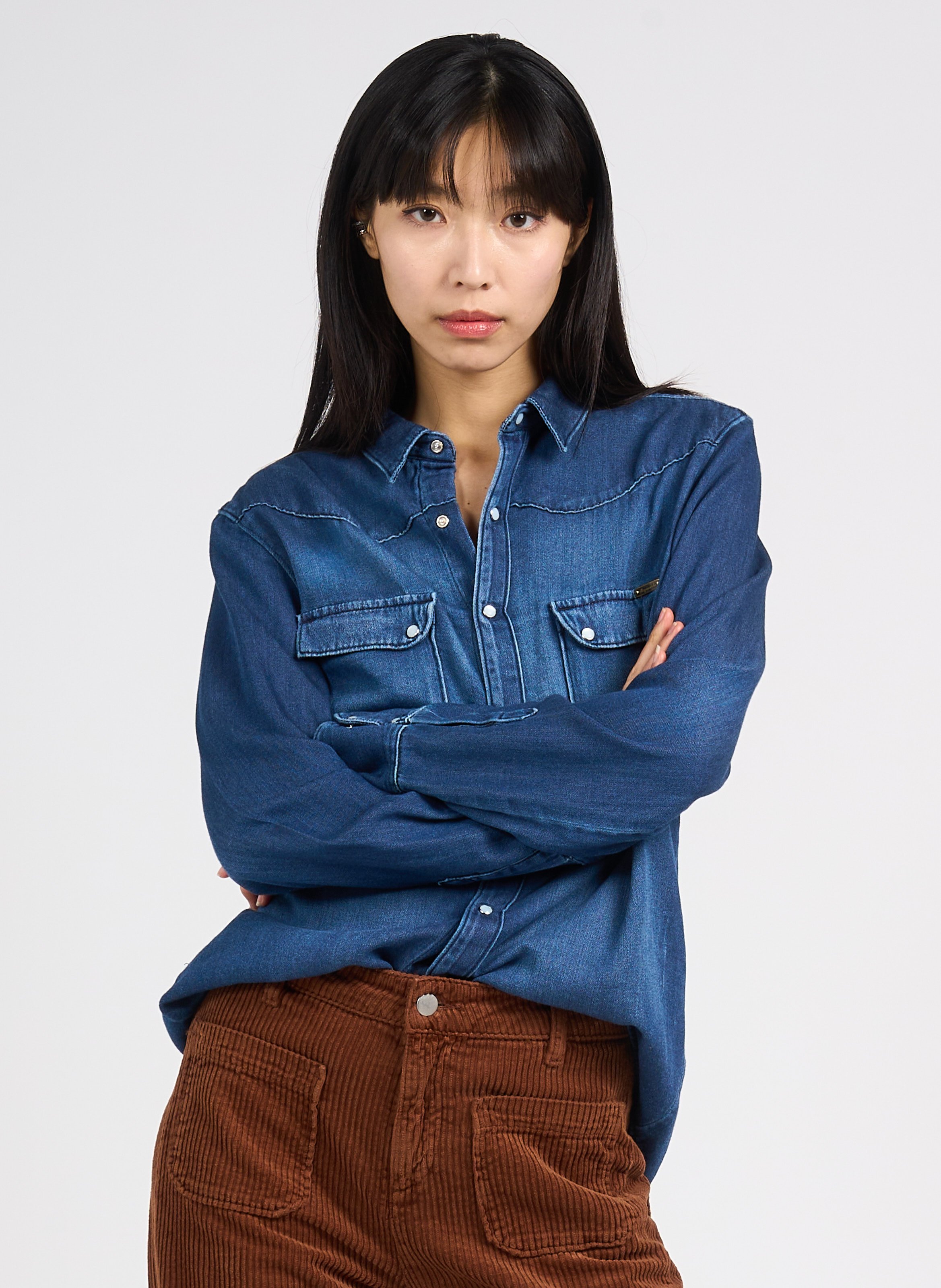 Blouse met klassieke kraag ACQUAVERDE