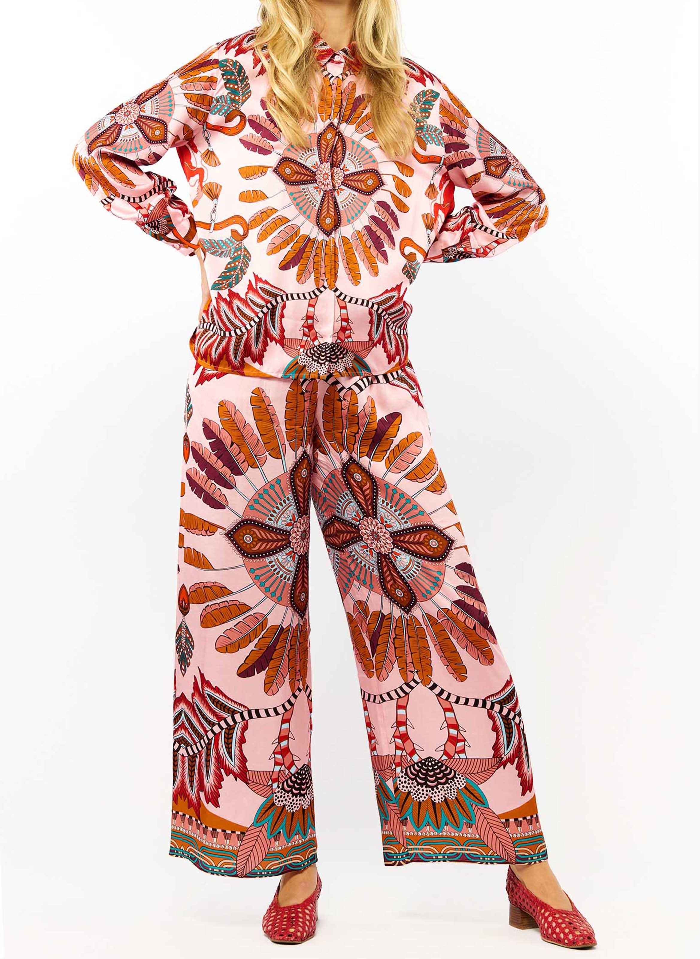 Straight printed shirt with classic collar WILD Pink