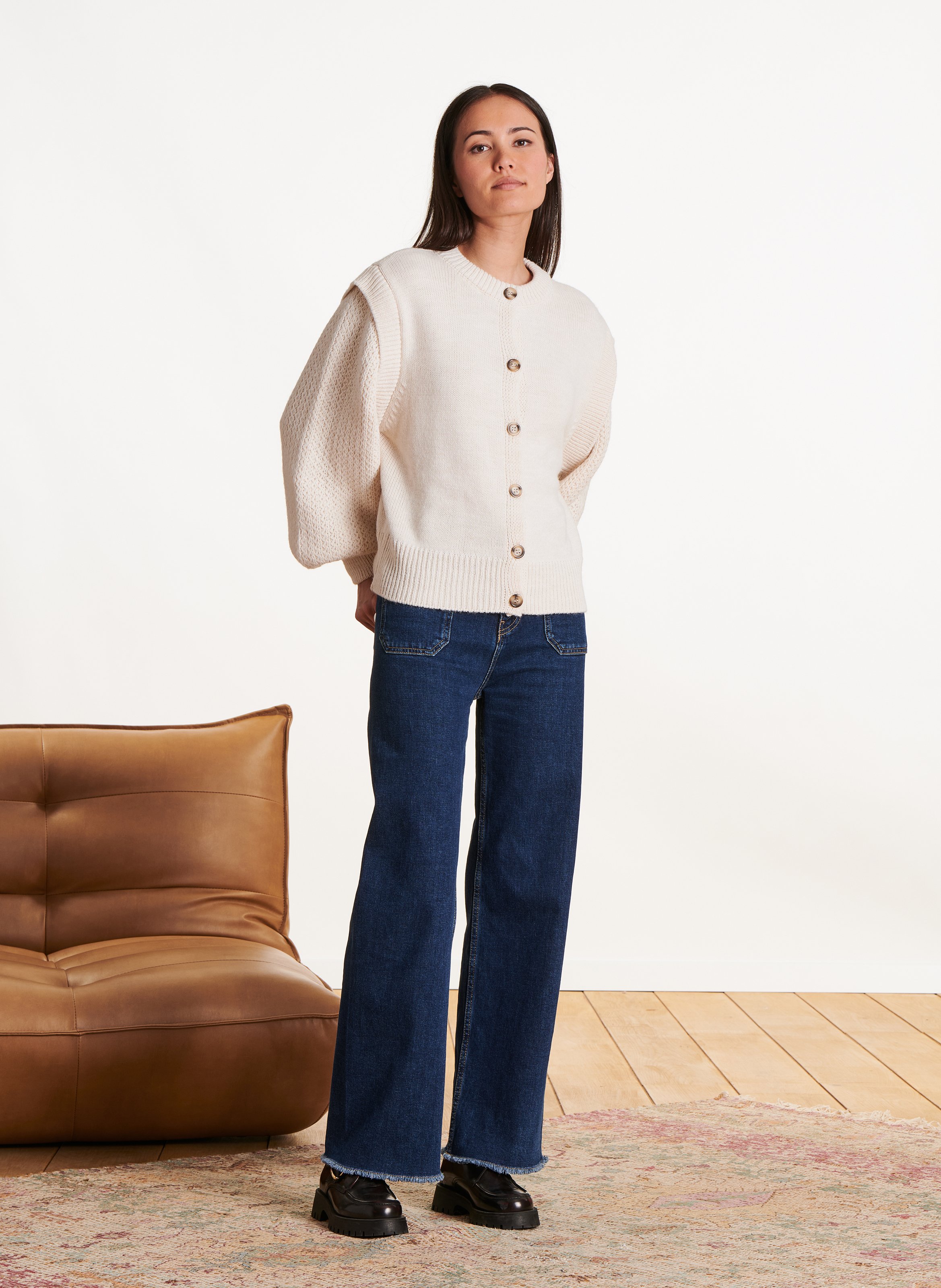 Weit geschnittene Weste mit Puffärmeln LA FEE MARABOUTEE Weiss