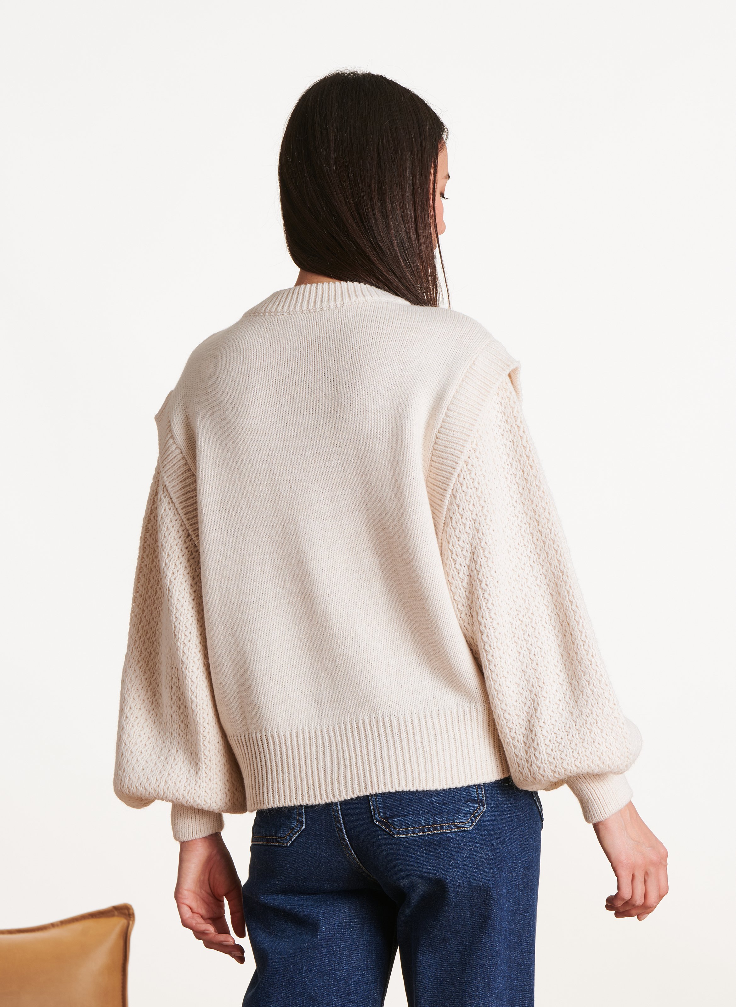 Weit geschnittene Weste mit Puffärmeln LA FEE MARABOUTEE Weiss