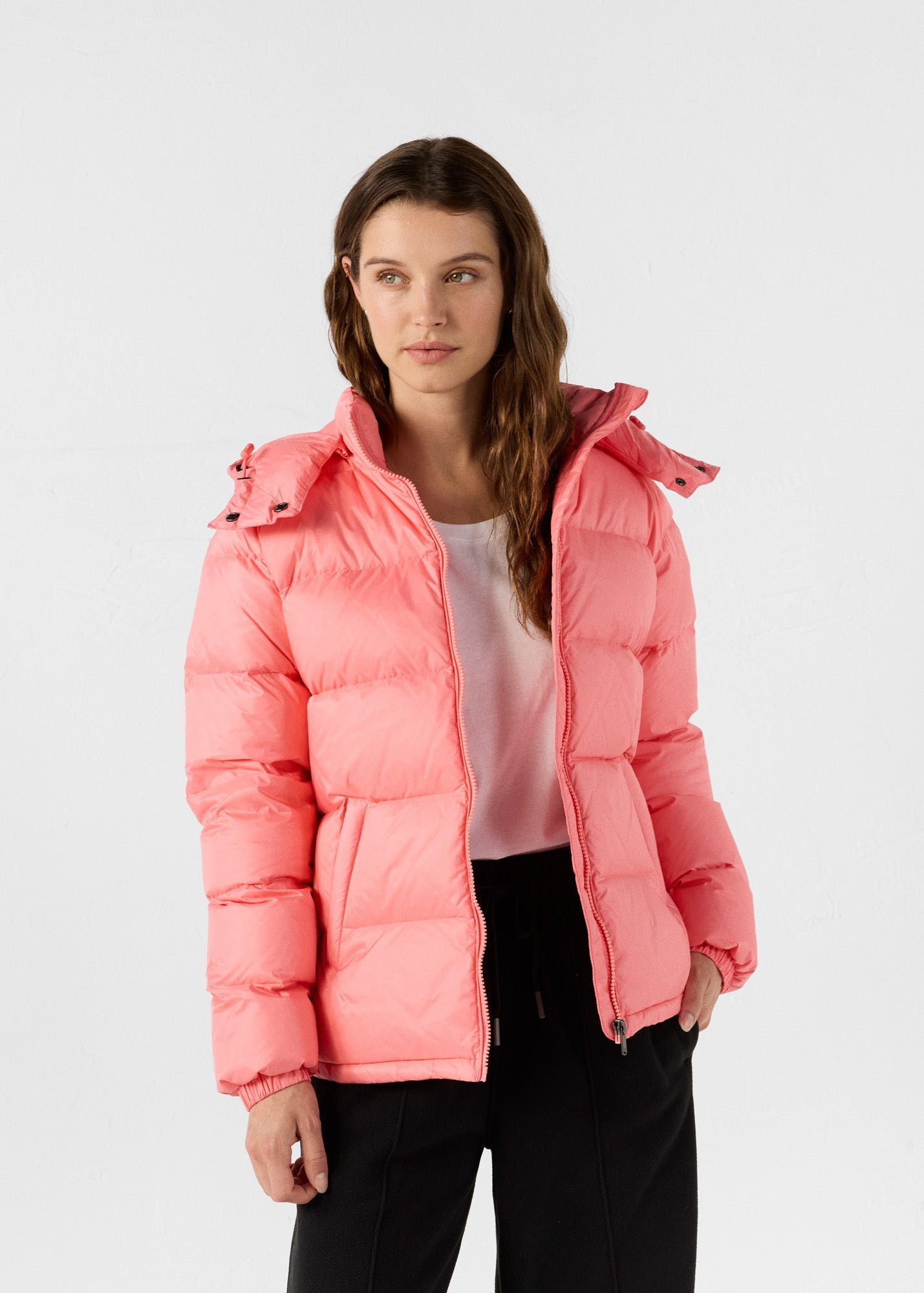 Puffer jacket for extreme cold, Prague style. JOTT Pink
