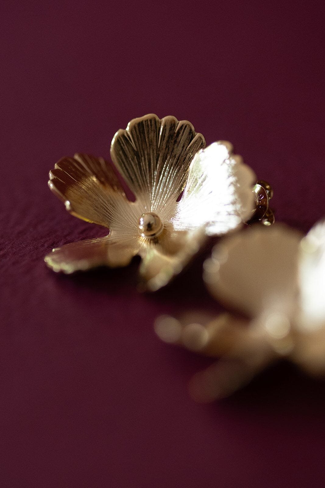 Maxi flower stud earrings in gold-plated 24K gold MONSIEUR SIMONE Golden