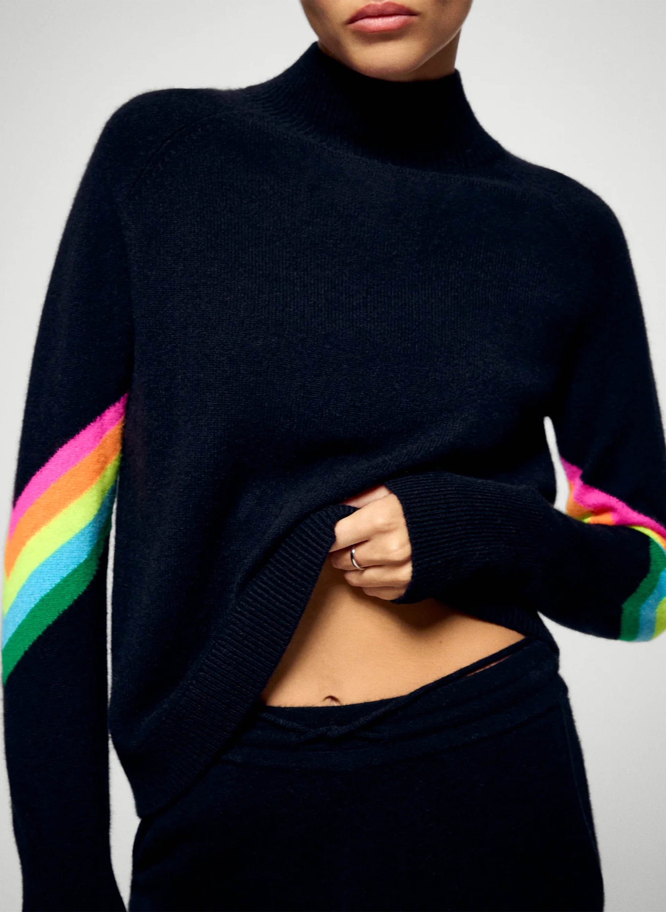 Pull oversize col montant en cachemire FROM FUTURE Noir