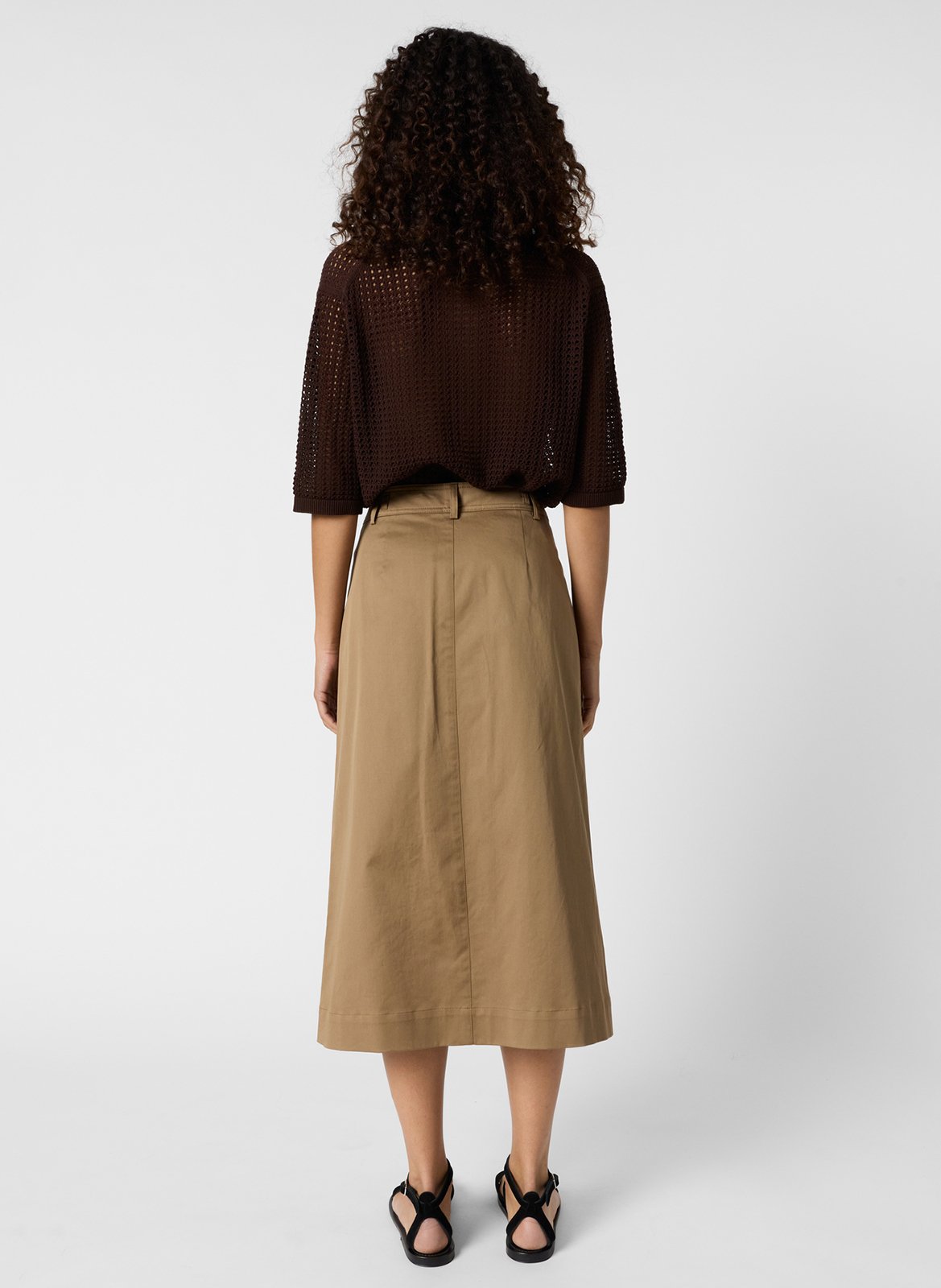 Langer einfarbiger Knopfrock GERARD DAREL Braun