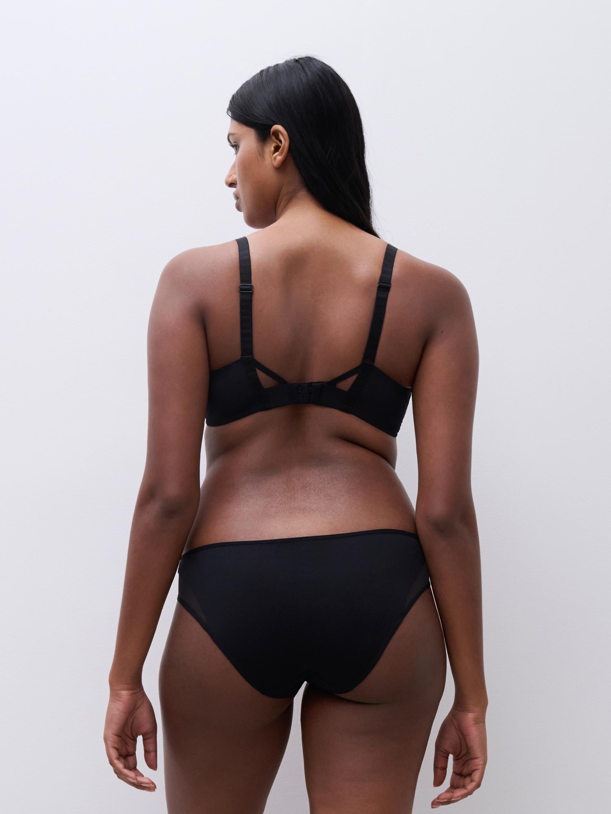 Full-cup bra CHANTELLE PULP Black