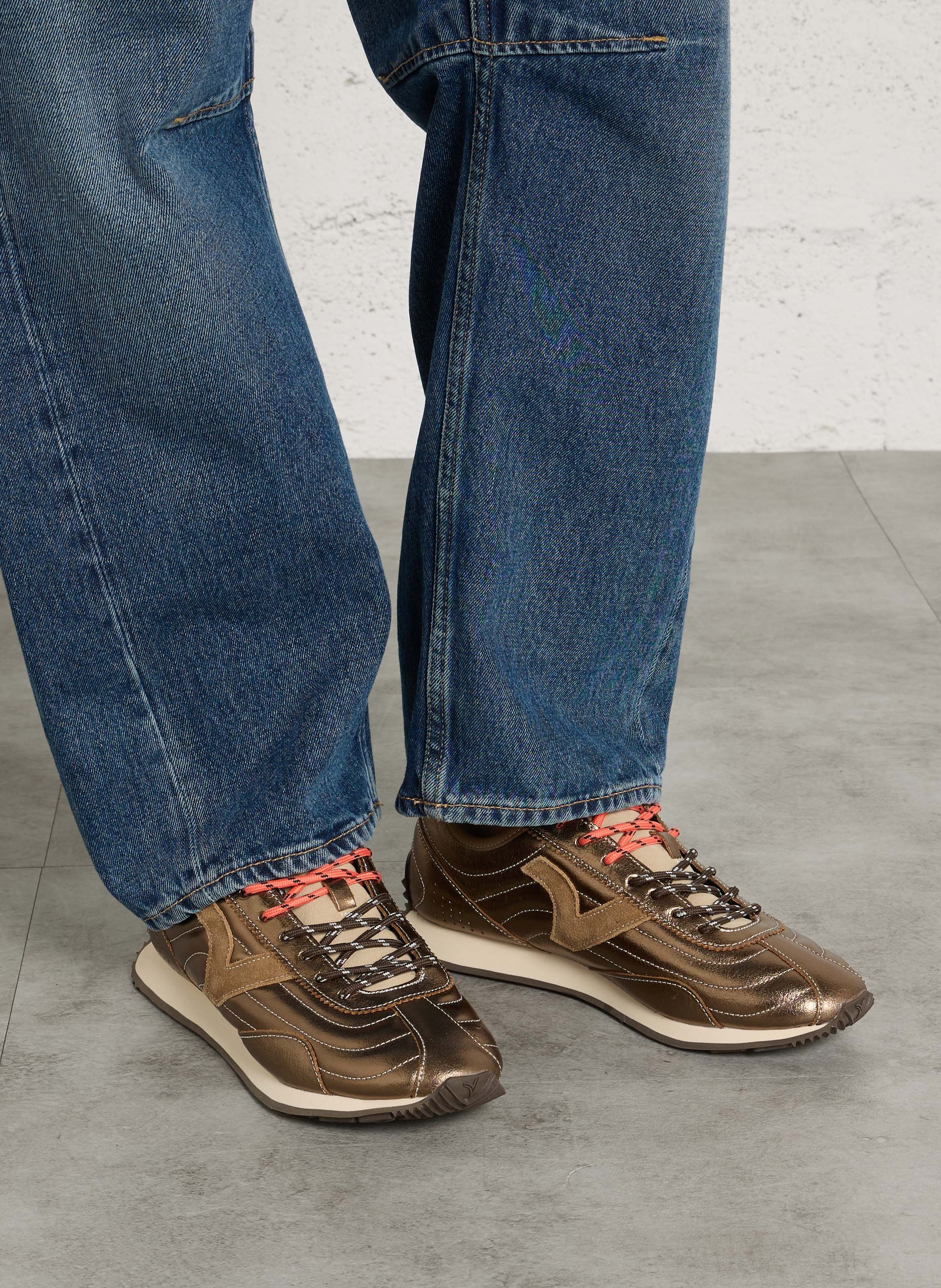 Schnürsneaker VICTORIA Braun