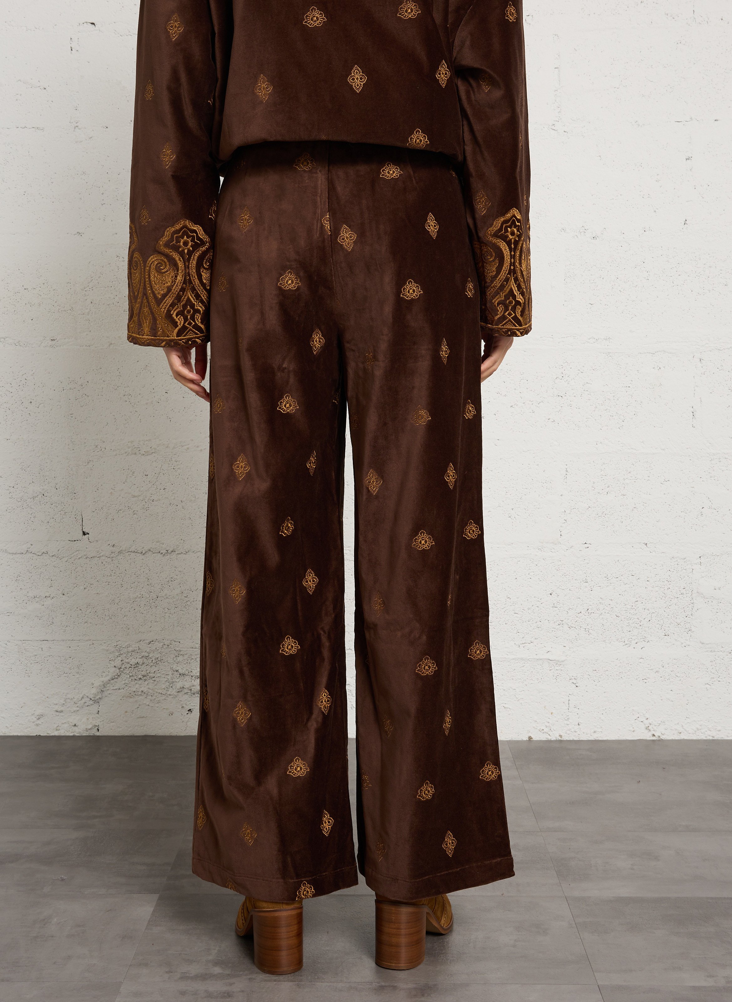 Pantalon droit velours brodé en coton LA PETITE ETOILE Marron