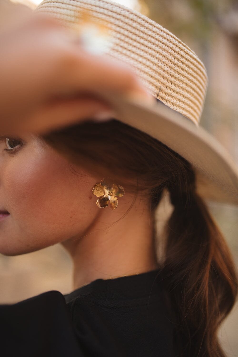 Maxi flower stud earrings in gold-plated 24K gold MONSIEUR SIMONE Golden