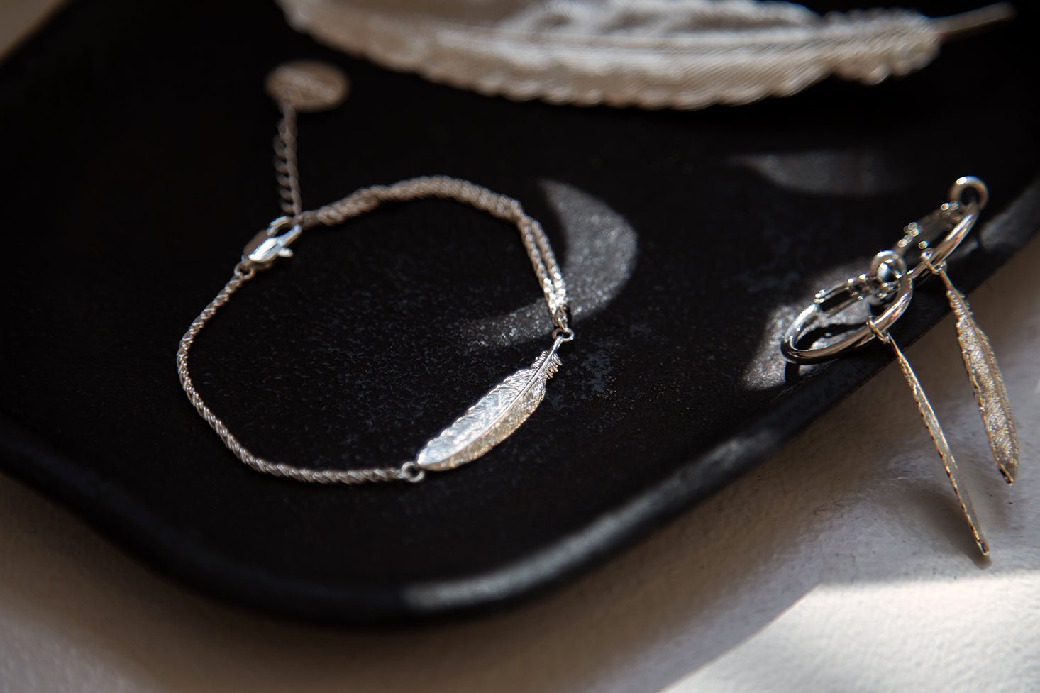 Silver plated feather bracelet MONSIEUR SIMONE Silver