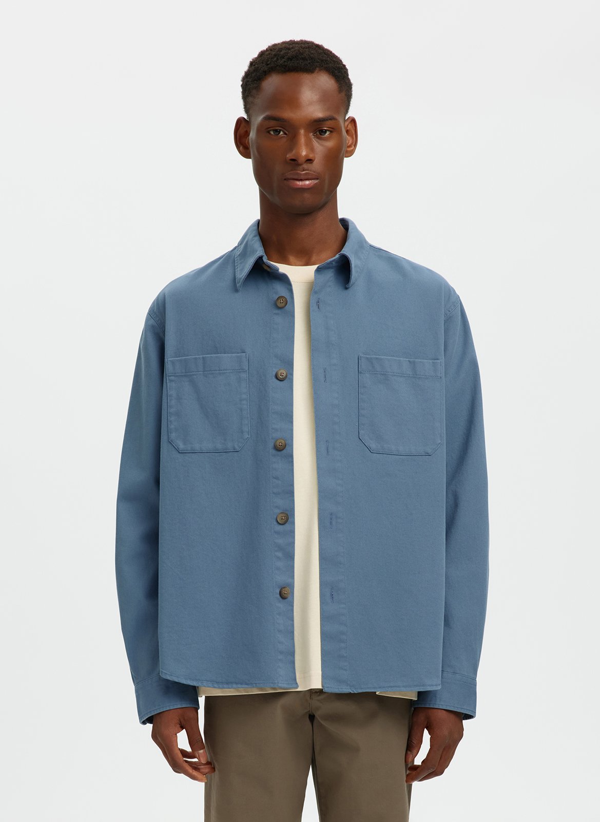 Einfarbiges gerade geschnittenes Hemd mit Knopfleiste SELECTED Blau