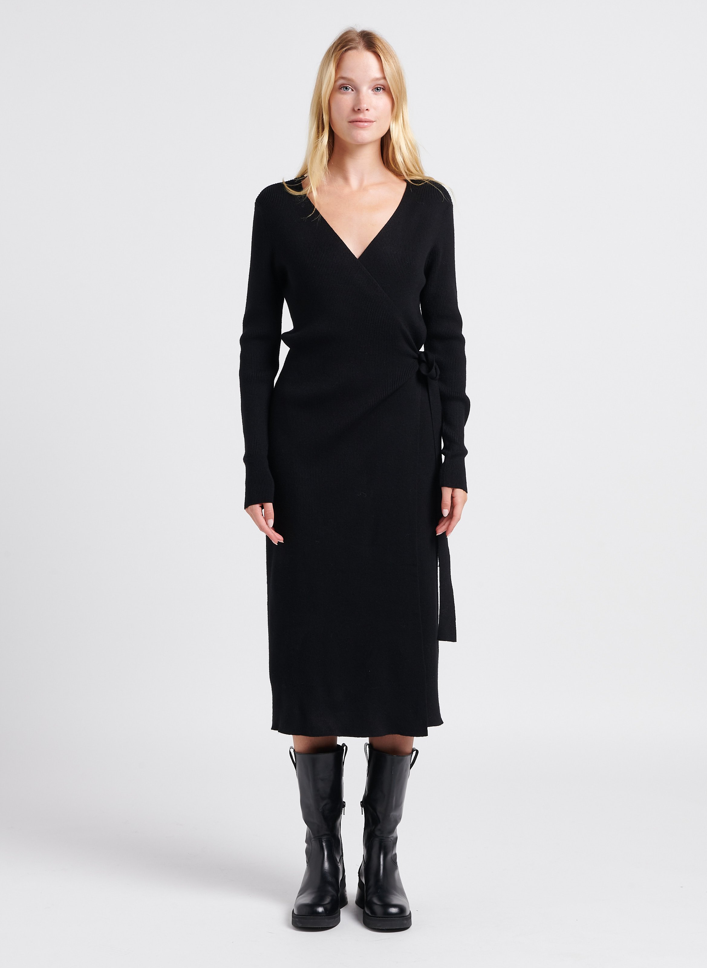 Lange Rippstrickjacke mit Gürtel VILA Schwarz