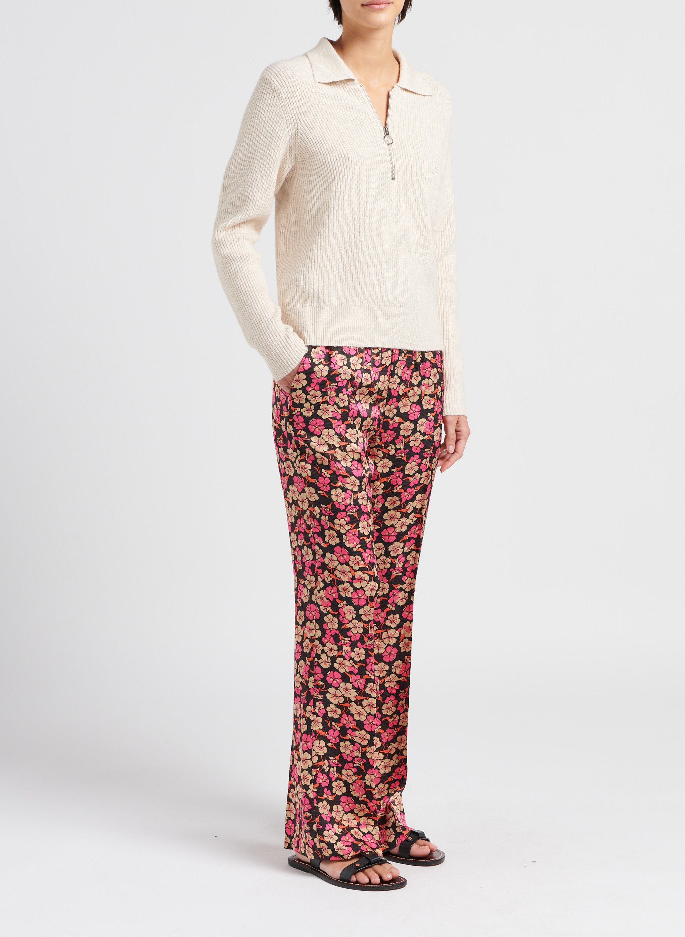 Weite Hose mit Blumenprint SECOND FEMALE Rosa