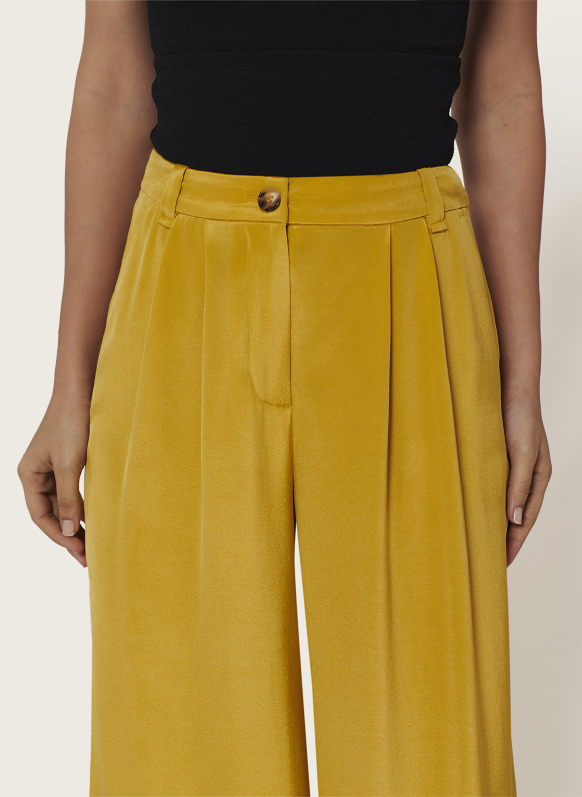 Wijde broek van gemengde zijde KARMA KOMA Geel