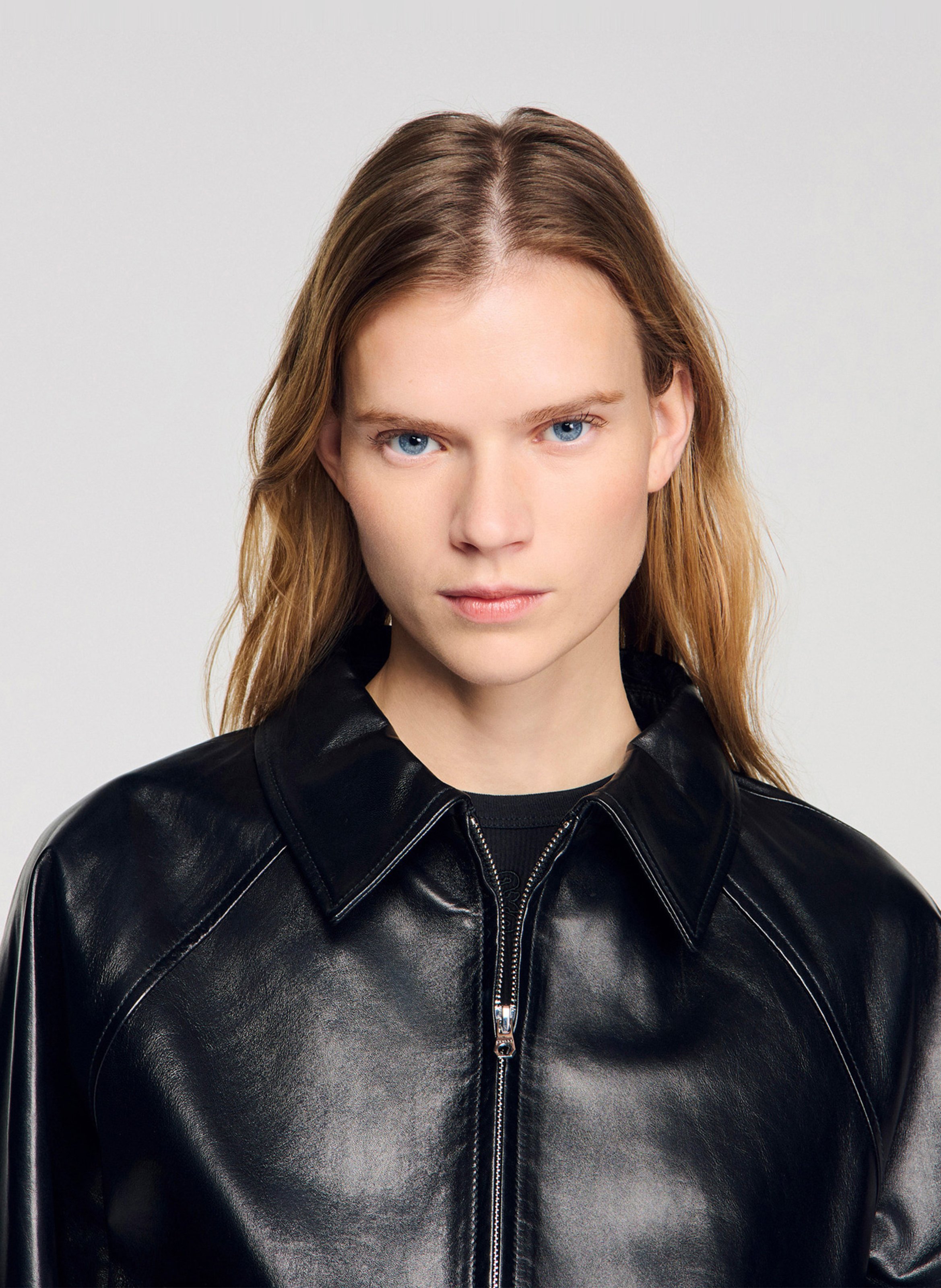 Lamsleren jack met klassieke kraag SANDRO Zwart