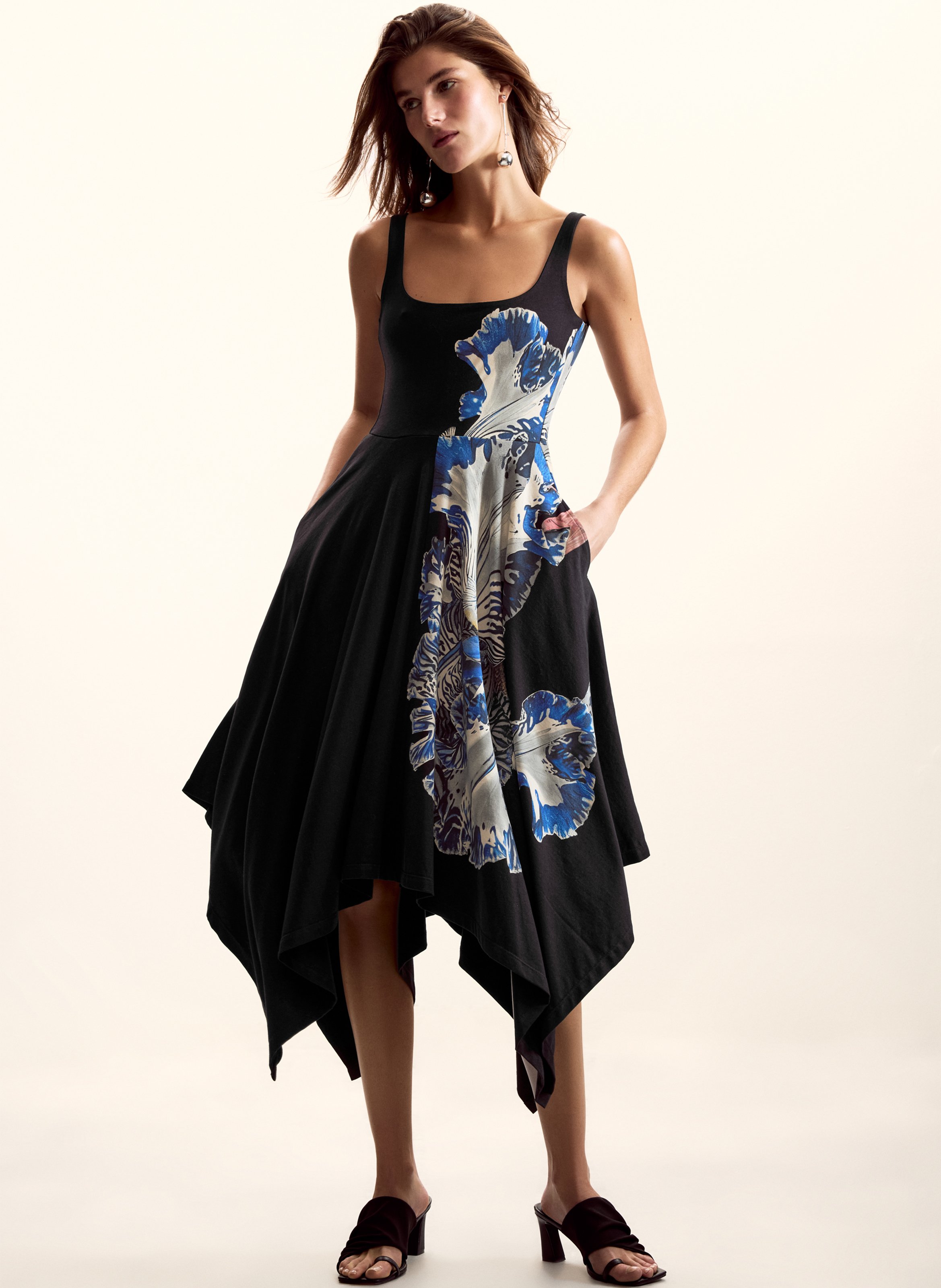 Robe midi col carré DESIGUAL Noir