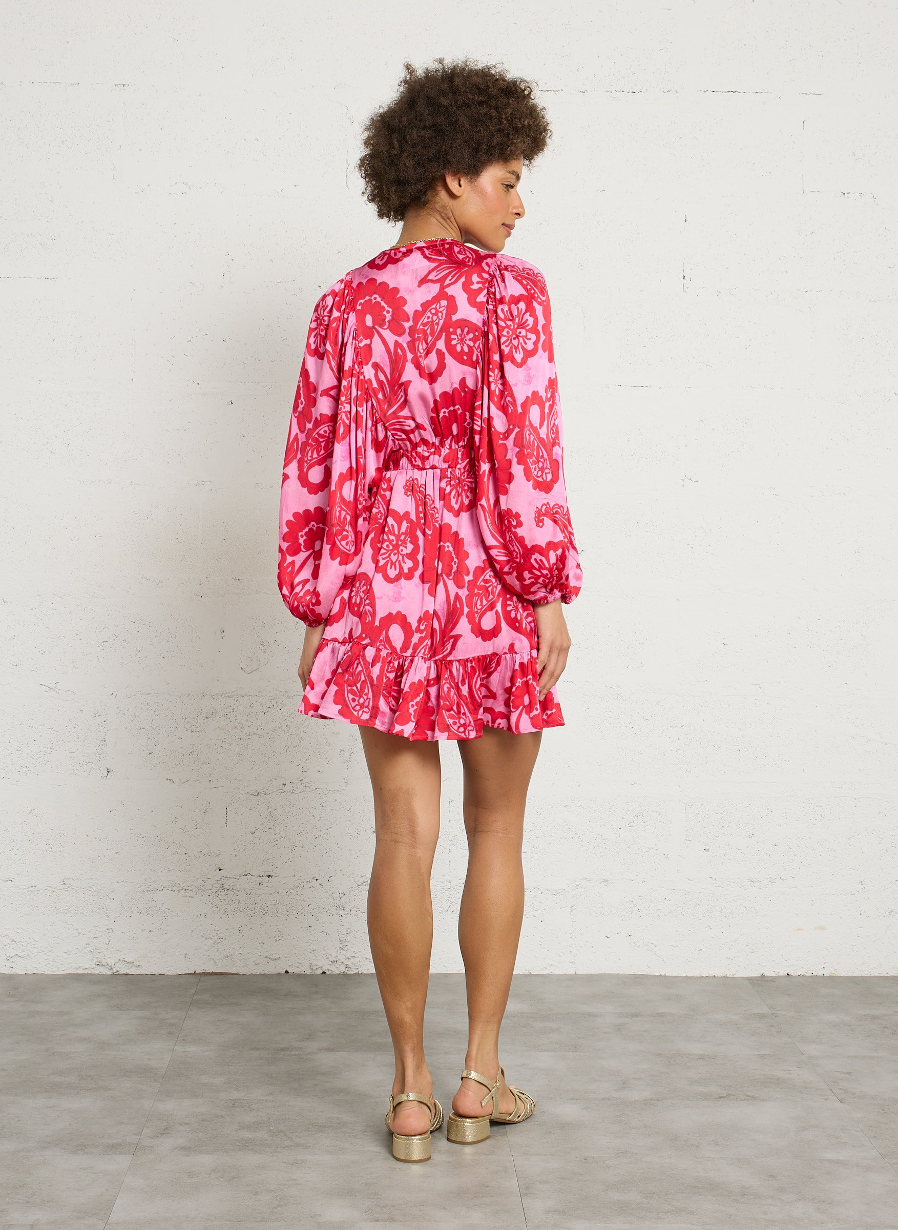 Robe courte imprimée col v SUNDRESS Multicolore