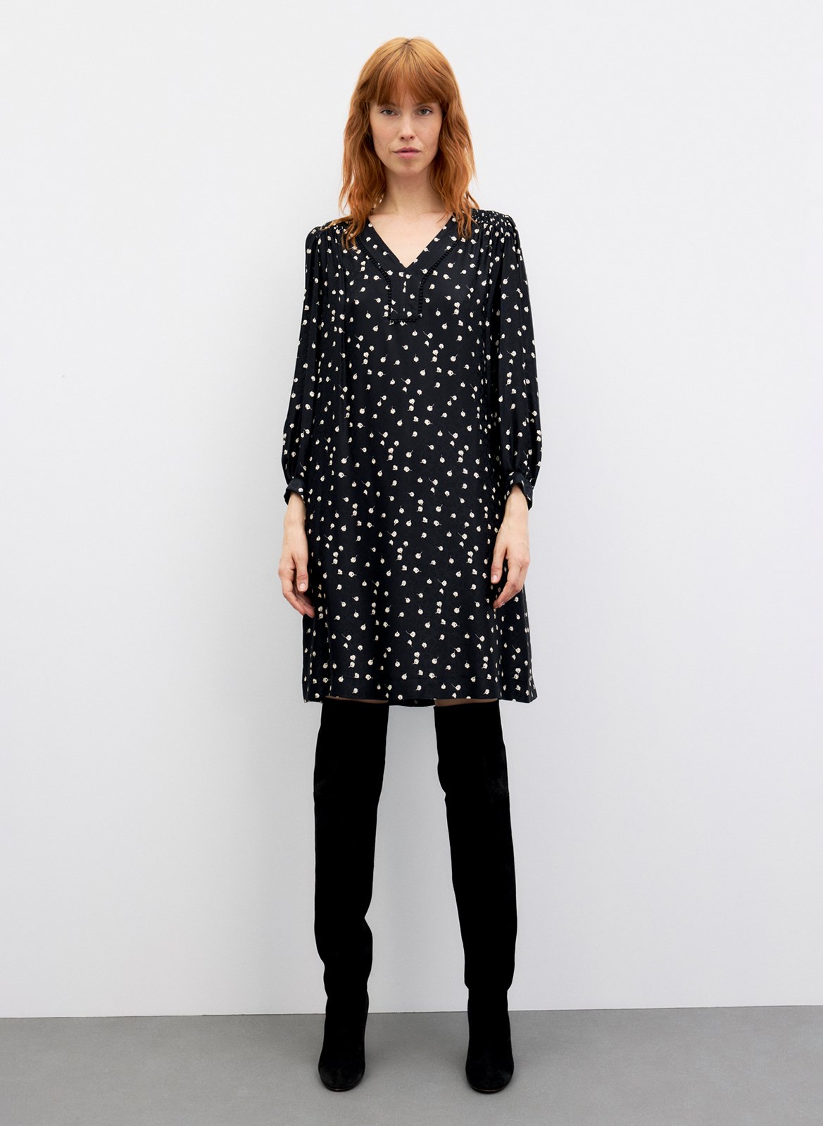 Robe fluide col v imprimée GERARD DAREL Noir