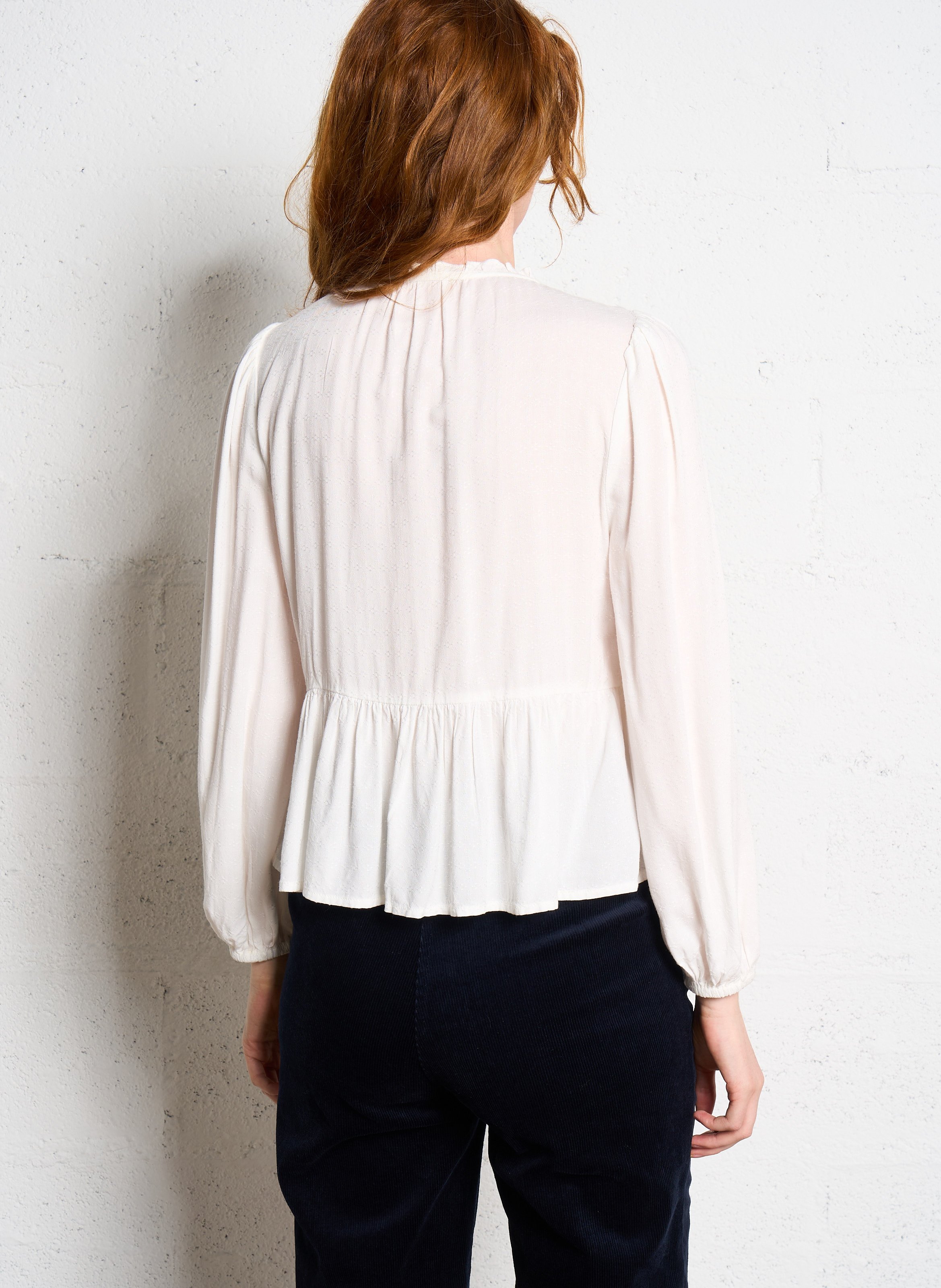 Gerade geschnittenes Top mit V-Ausschnitt LA PETITE ETOILE Weiss