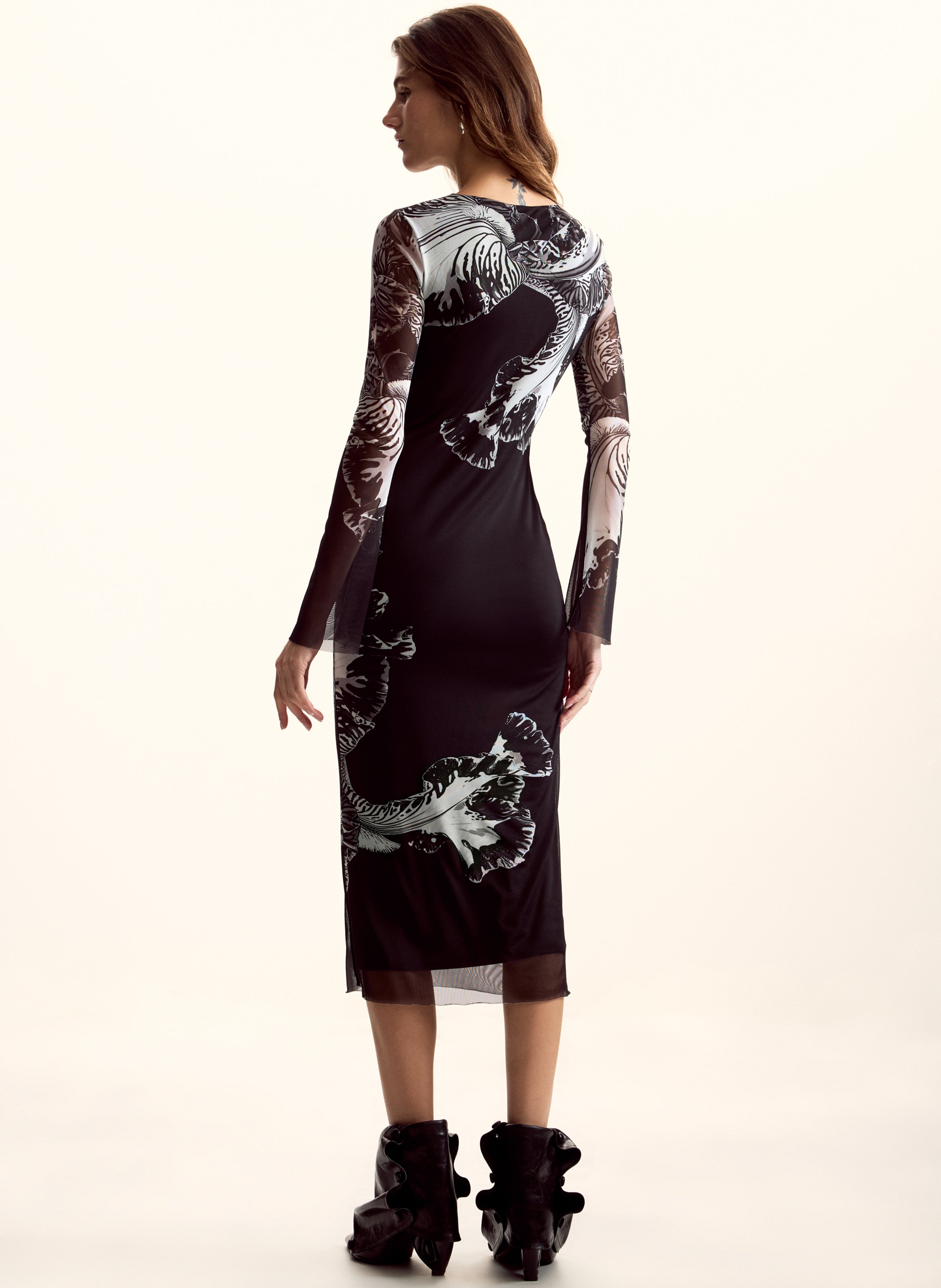 Robe midi col rond  DESIGUAL Noir