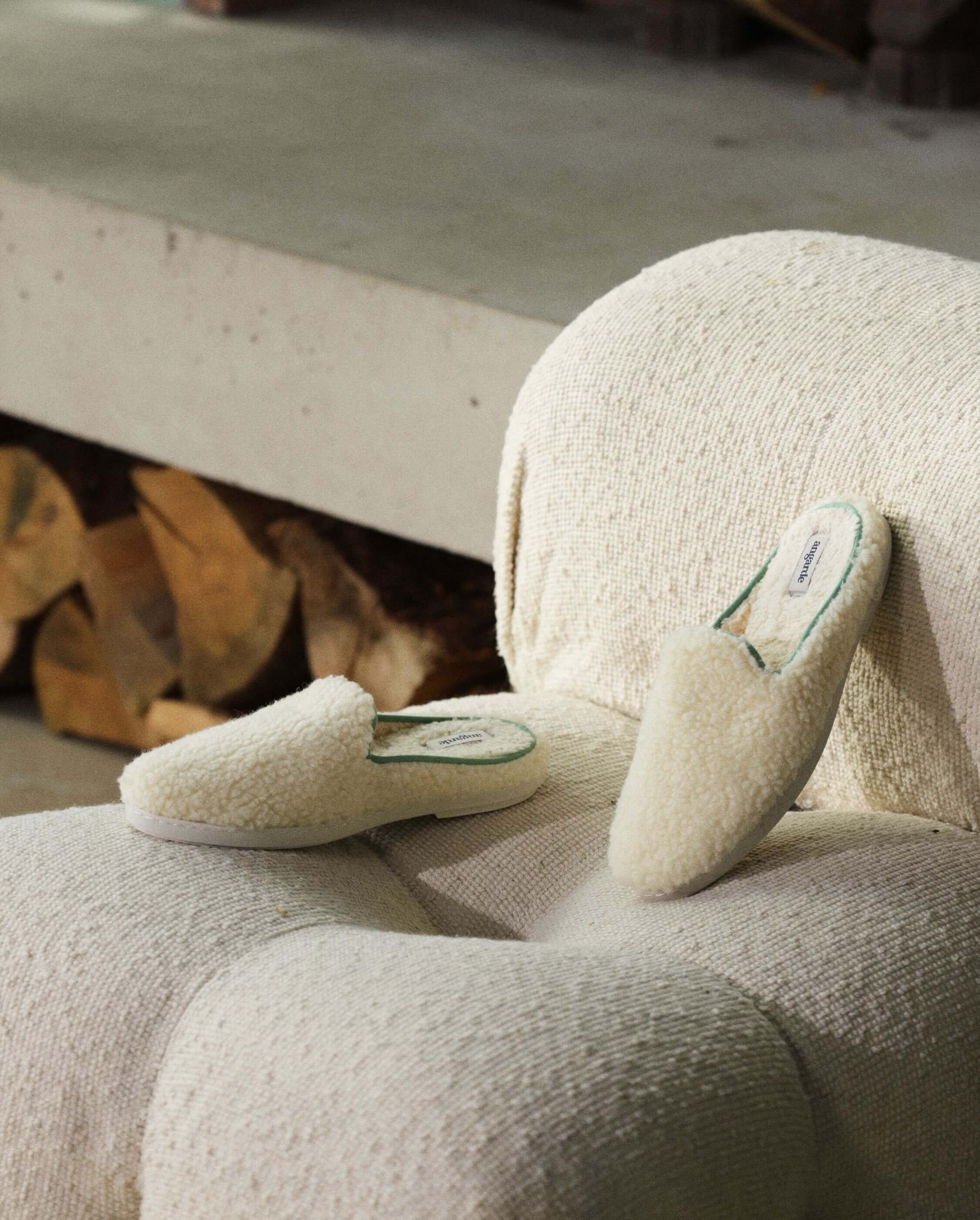 Women's wool bouclé mule, sage white ANGARDE White