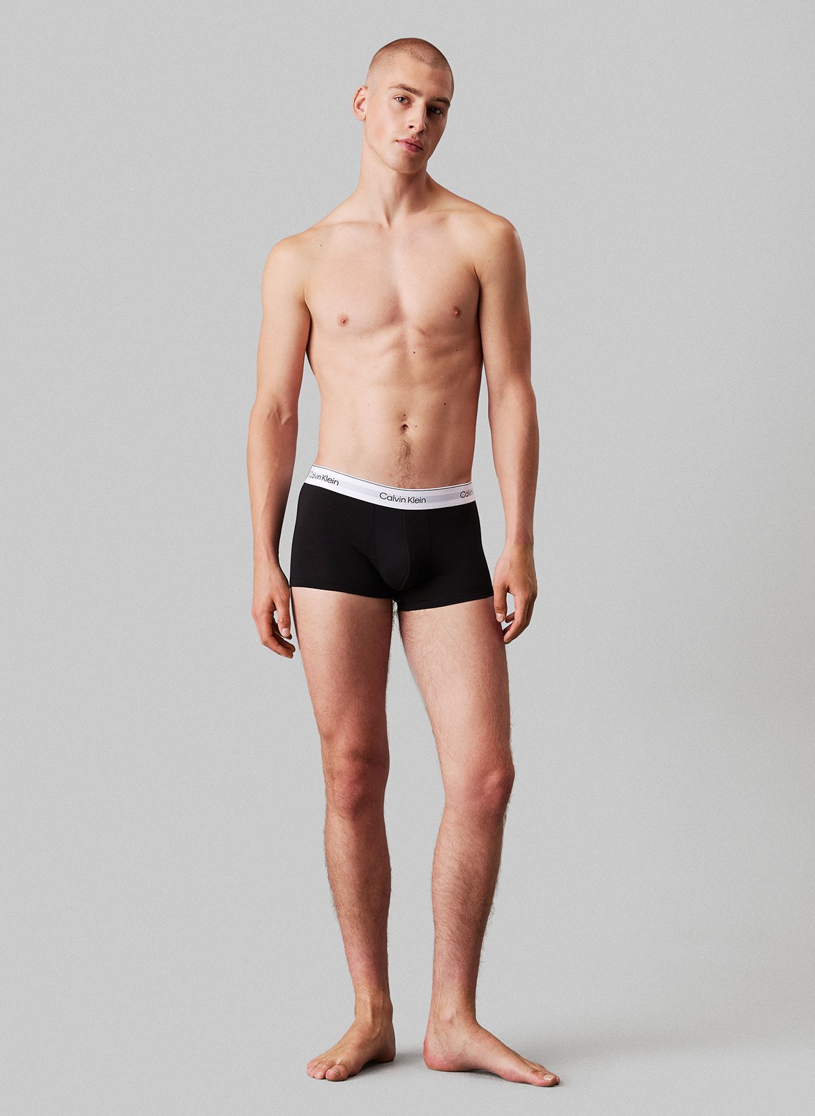 <p>Set aus 5 einfarbigen Boxershorts aus Baumwollmischung</p> CALVIN KLEIN UNDERWEAR Mehrfarbig