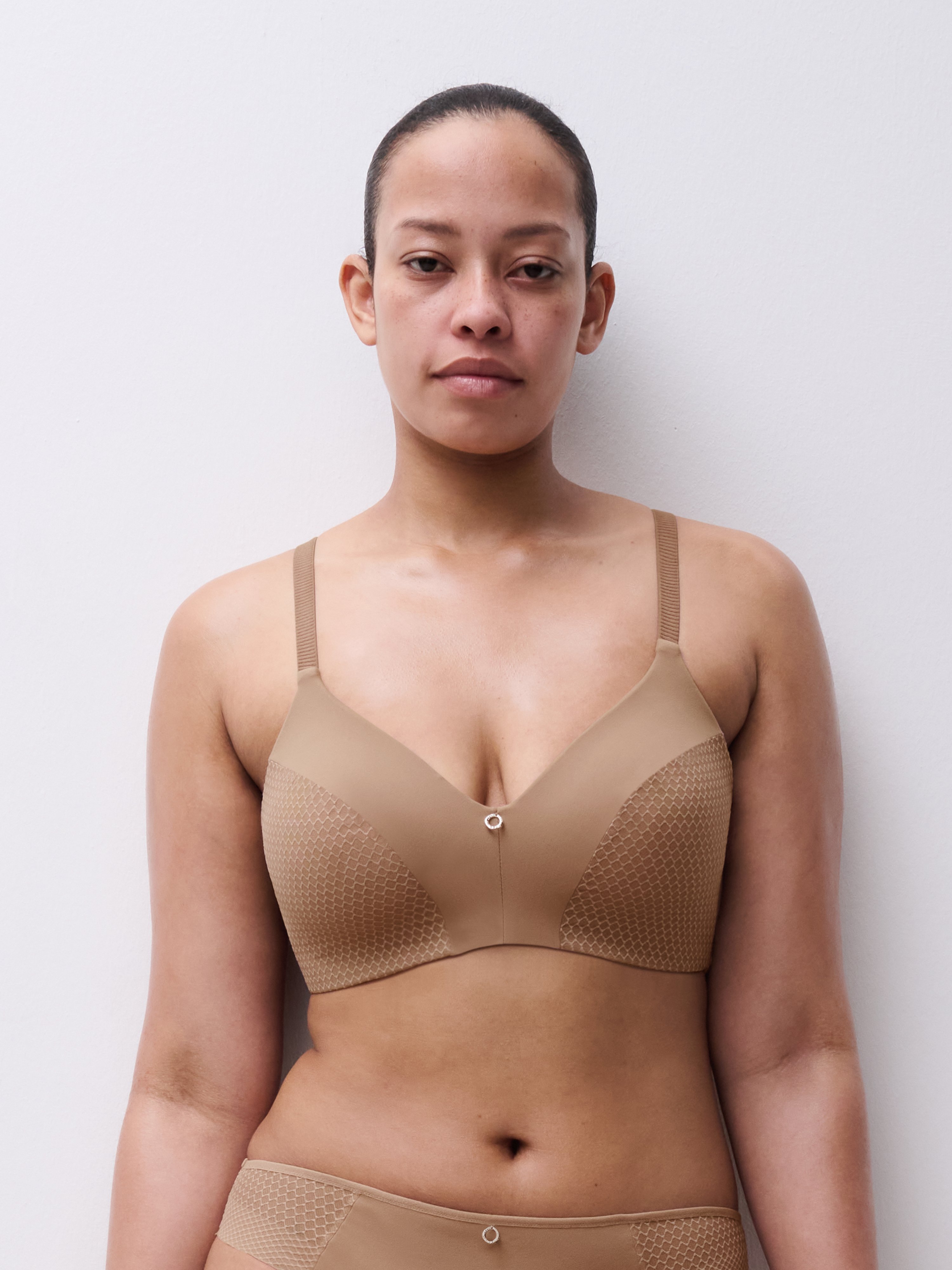 Non-wired lace bra CHANTELLE Brown