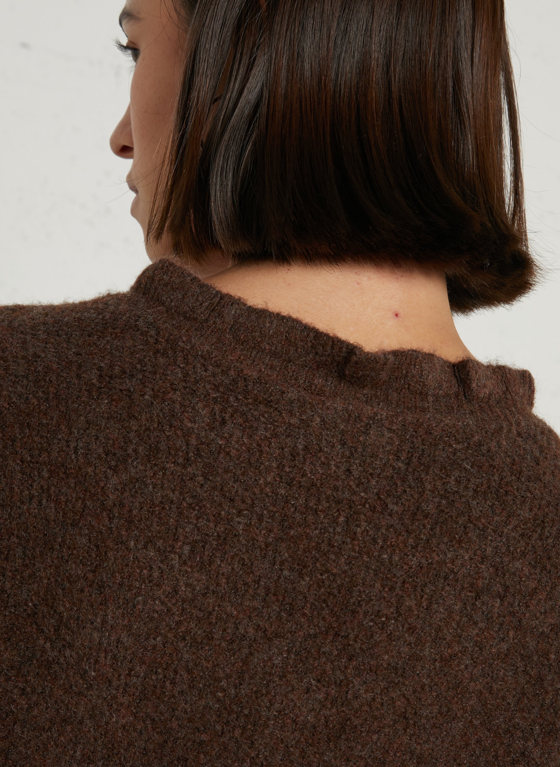 Gilet droit col rond volanté LA PETITE ETOILE Marron