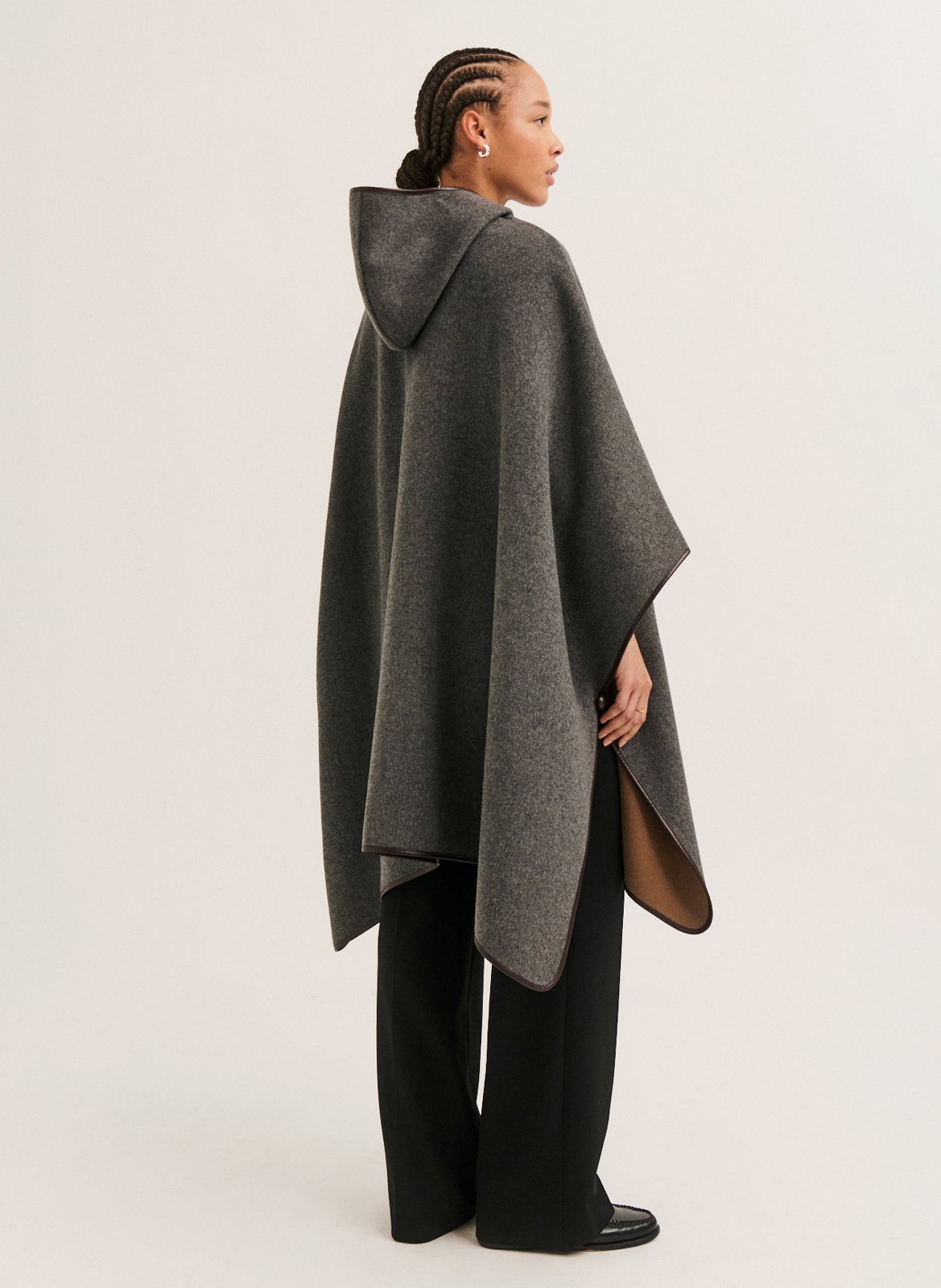 Omkeerbare wollen poncho PABLO Bruin