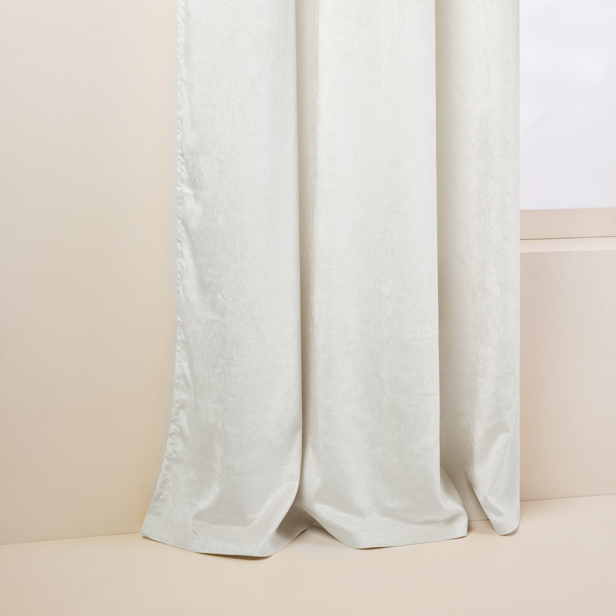 Curtain with eyelets MADURA Beige