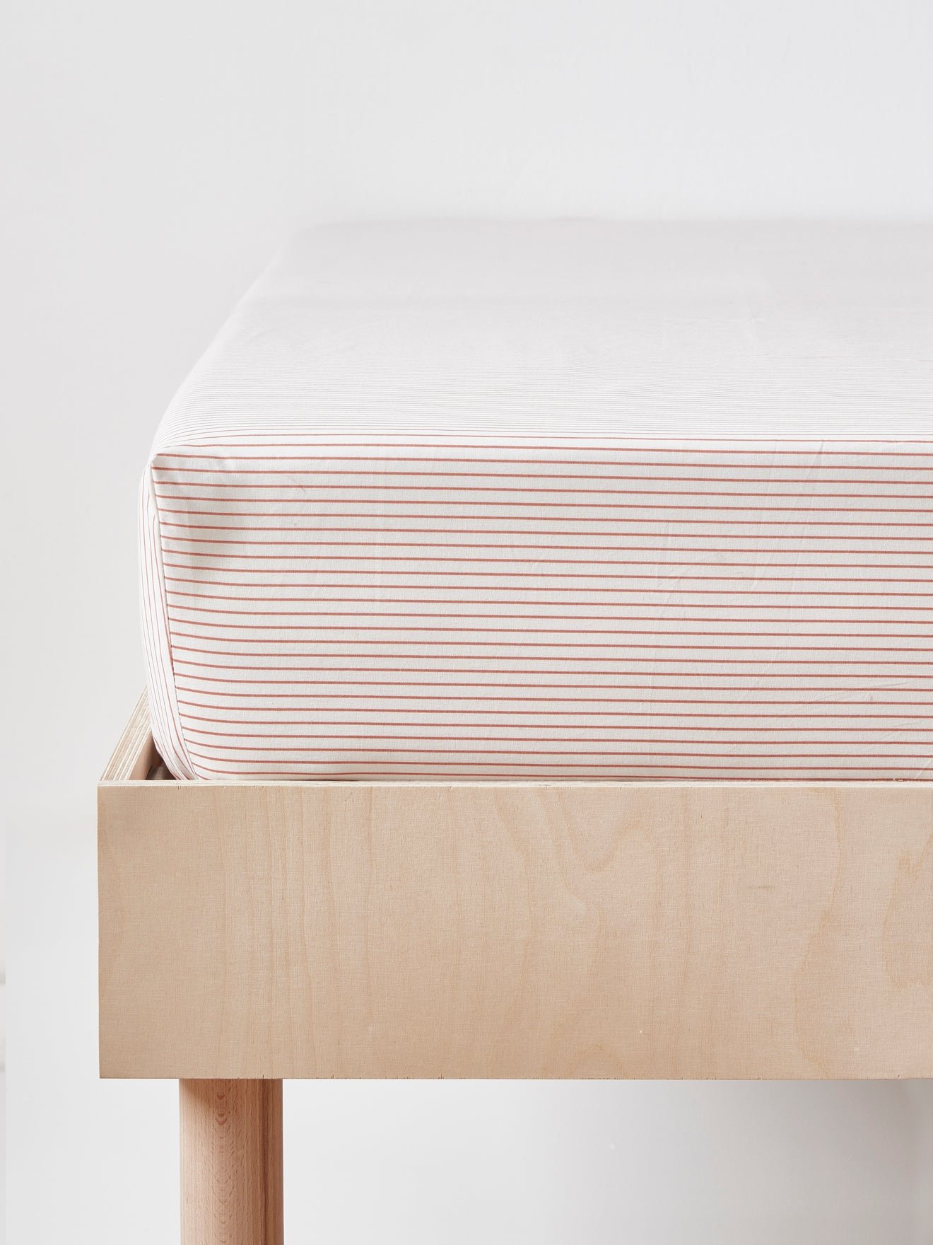 Striped fitted sheet "esprit petit jouy" CYRILLUS