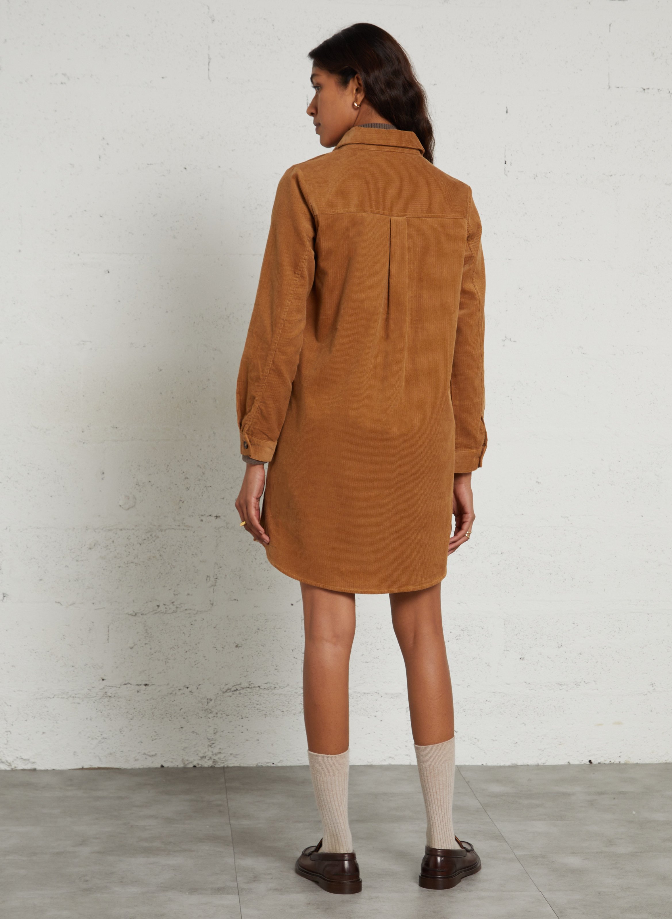 Robe courte droite côtelé en coton LA PETITE ETOILE Marron