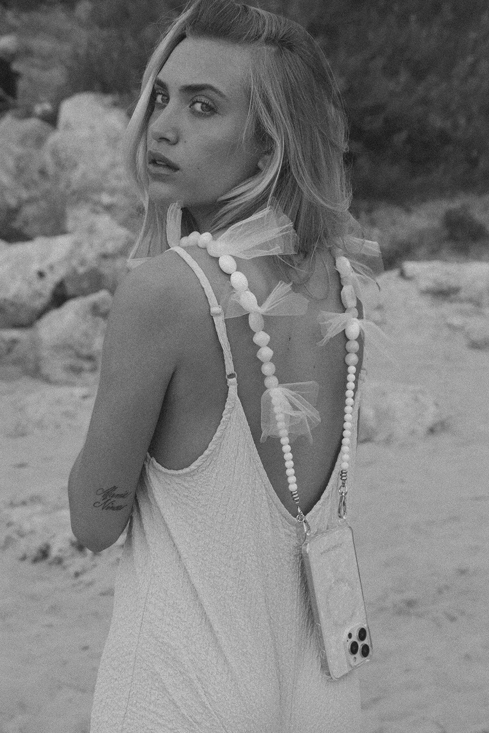 Resin phone chain LA COQUE FRANCAISE White