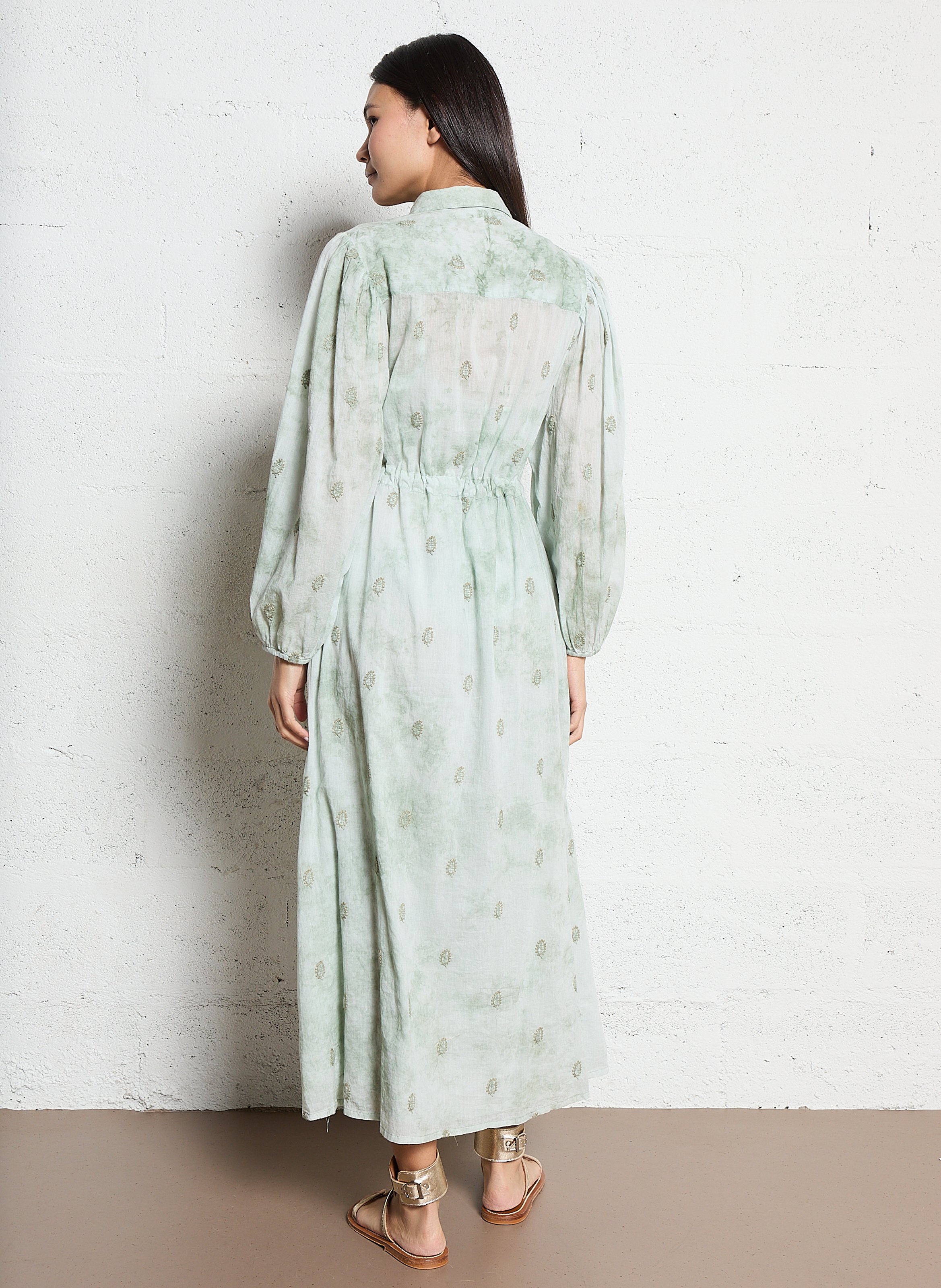 Lang bedrucktes Maxikleid mit Stickereien MAISON HOTEL Grun