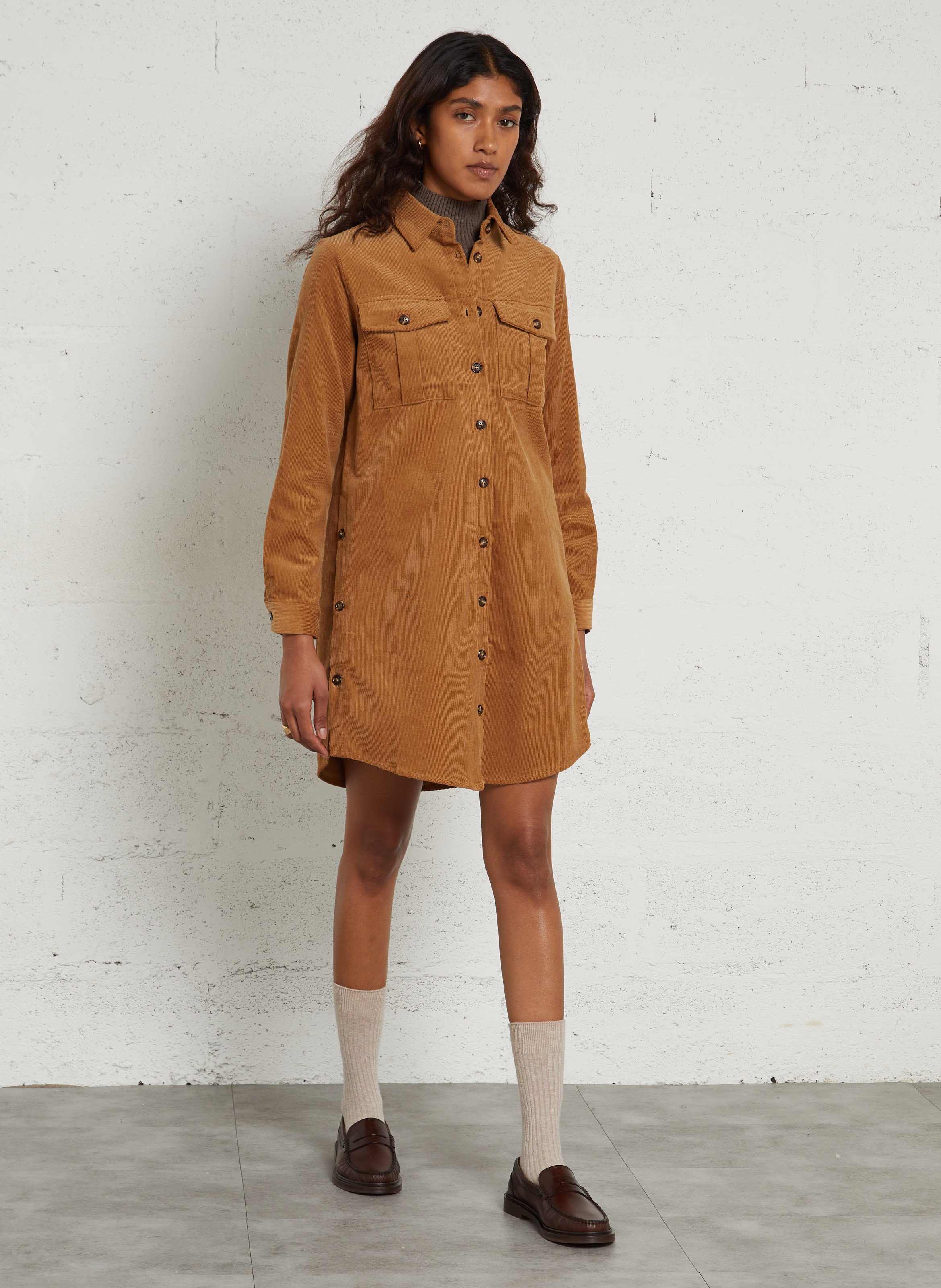 Robe courte droite côtelé en coton LA PETITE ETOILE Marron