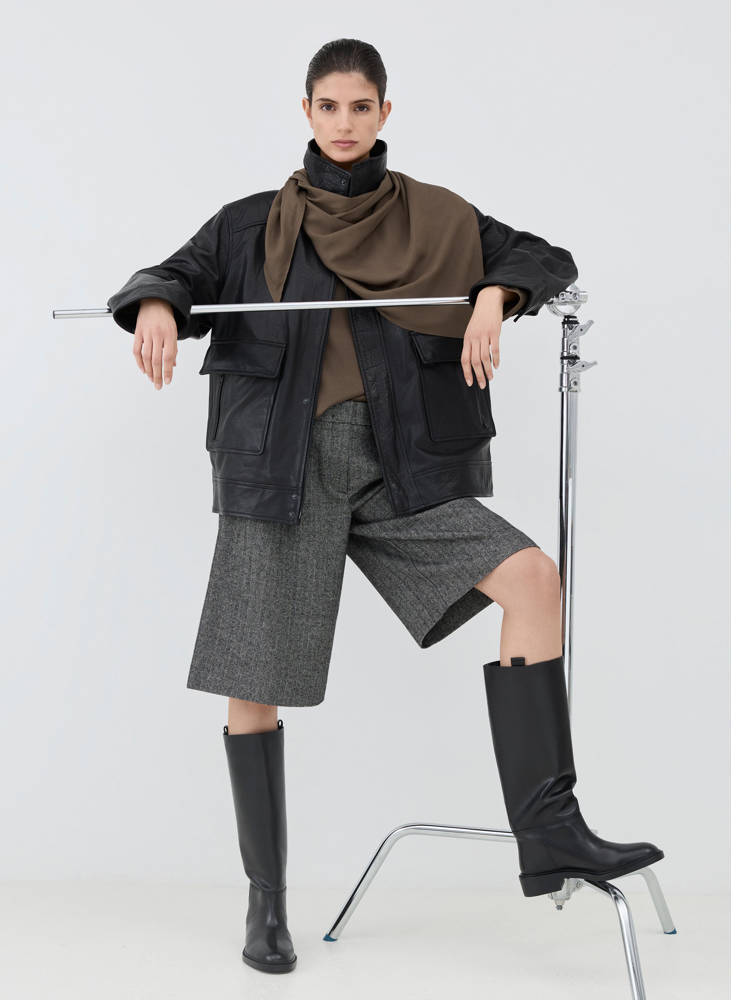 Blouson ample col montant en cuir ROUGE EDIT Gris