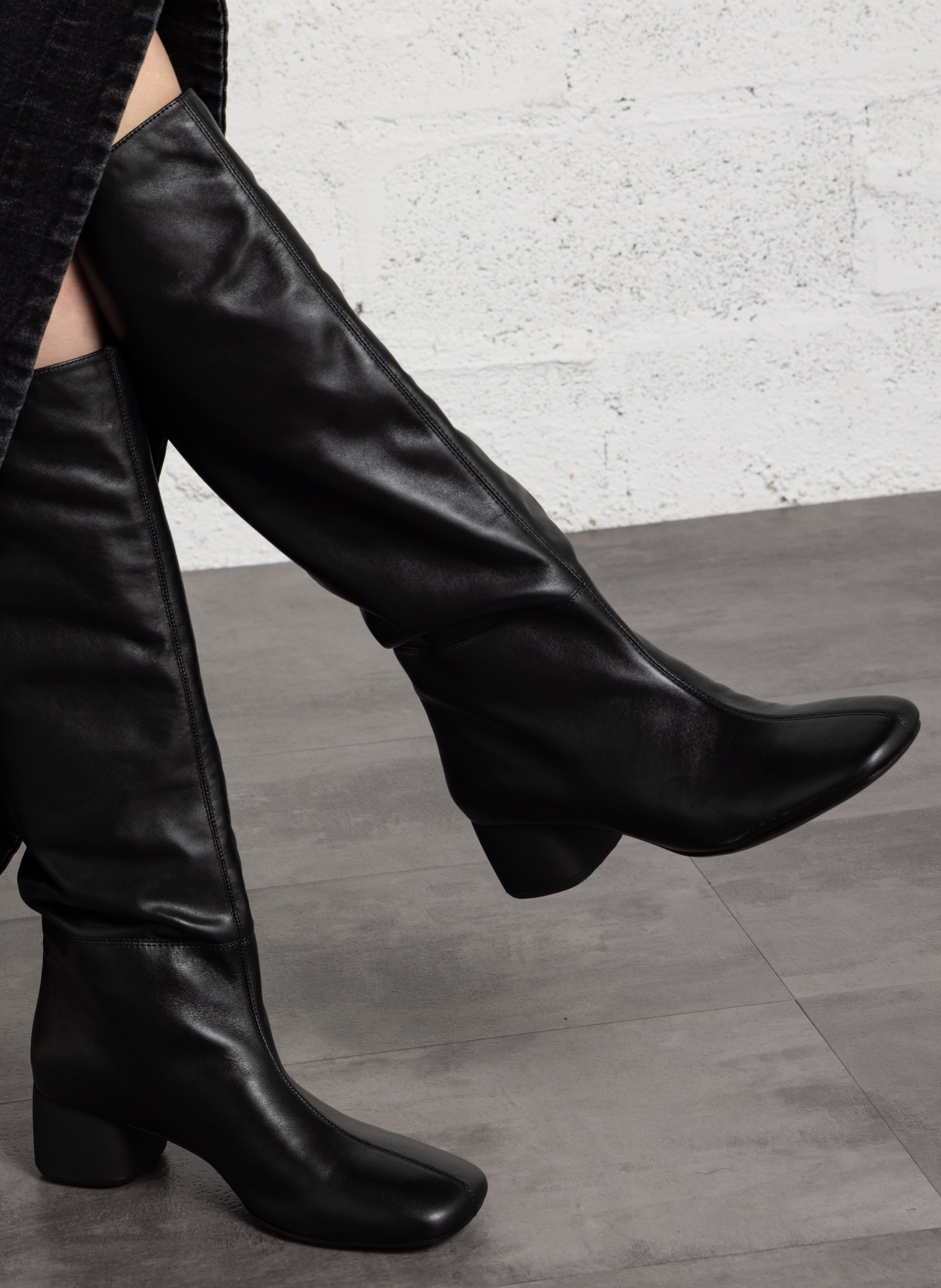 Slip-on smooth leather boots VAGABOND Black