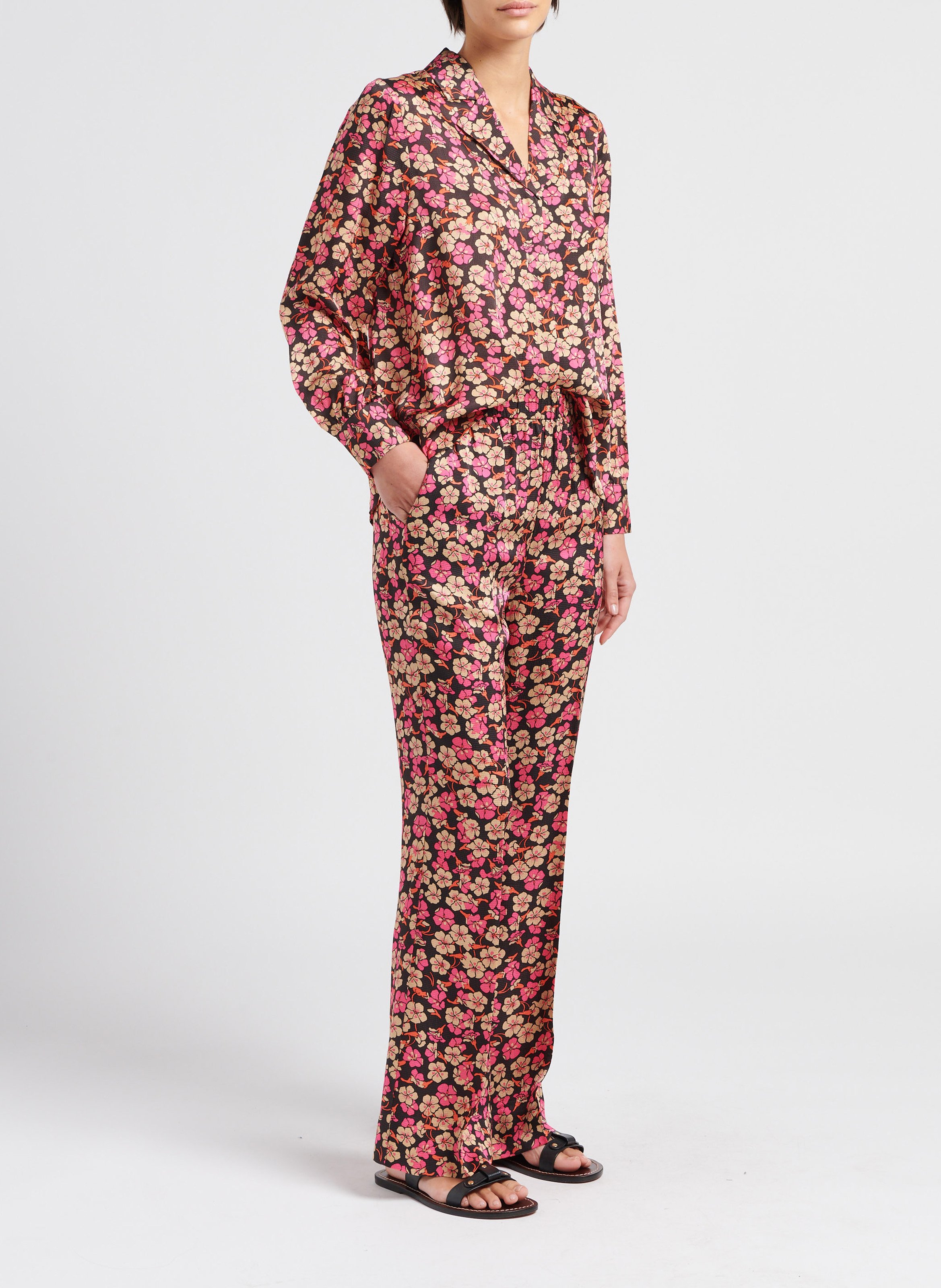 Weite Hose mit Blumenprint SECOND FEMALE Rosa