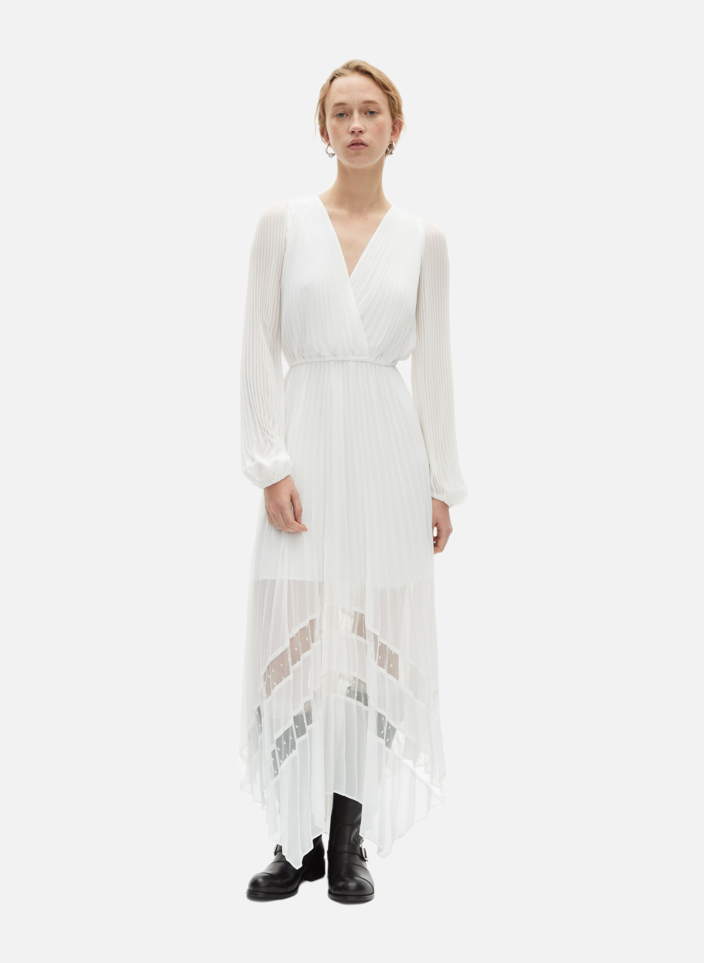 Long fluid dress with lace detail Beige