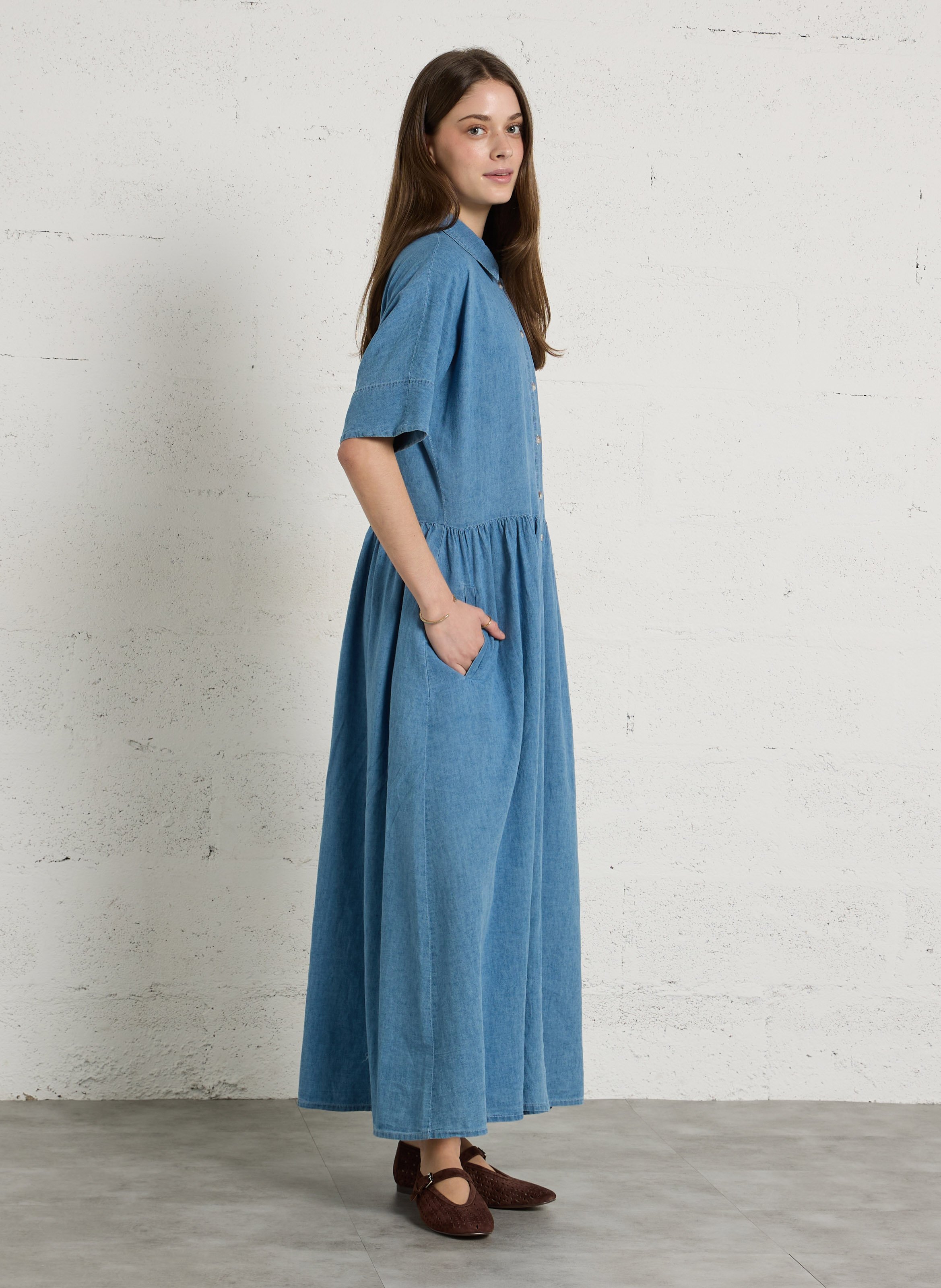 Long dress with classic collar in blended linen SUZIE WINKLE Blue