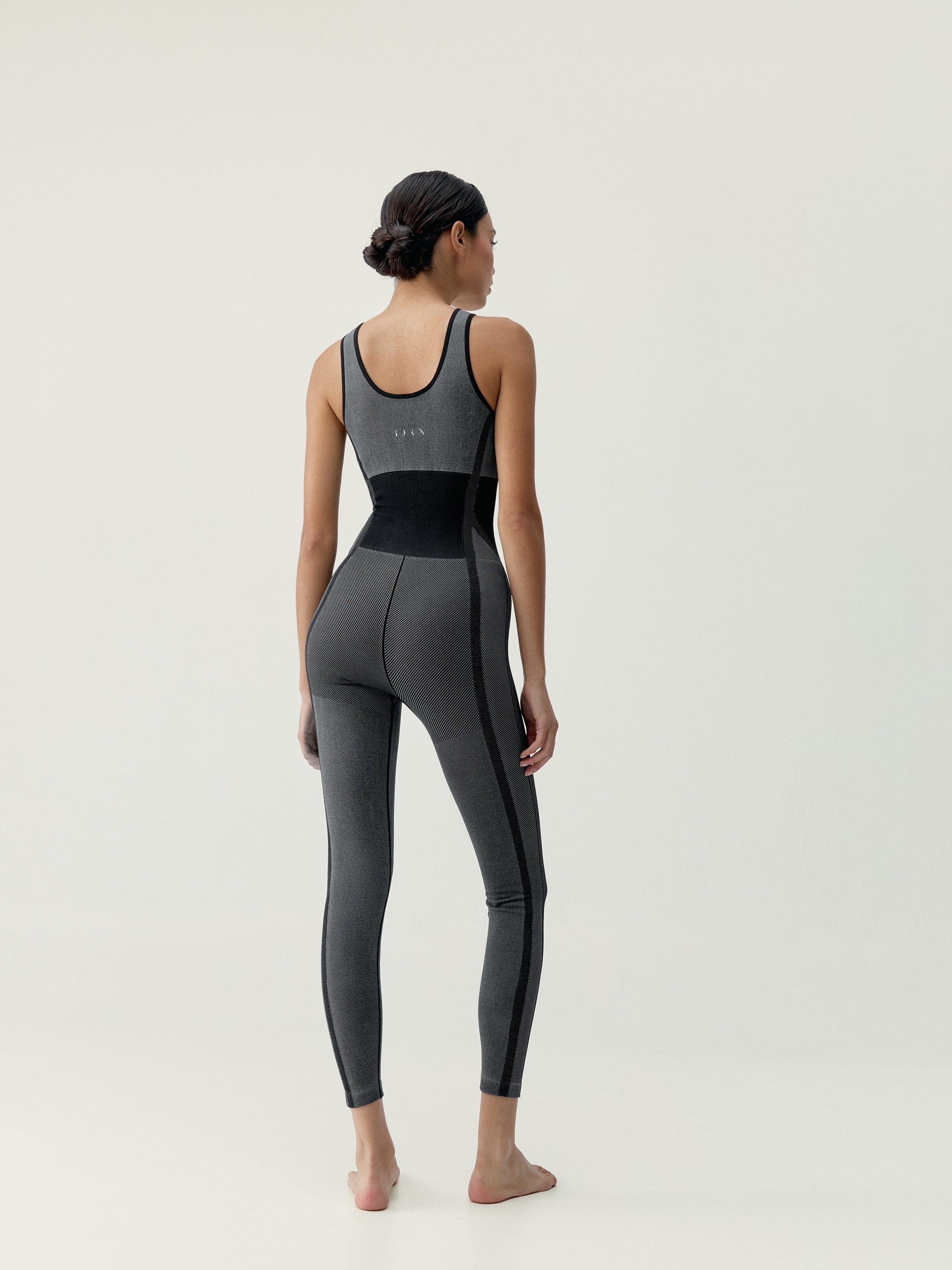Combinaison de sport femme selva effet gainant BORN Noir