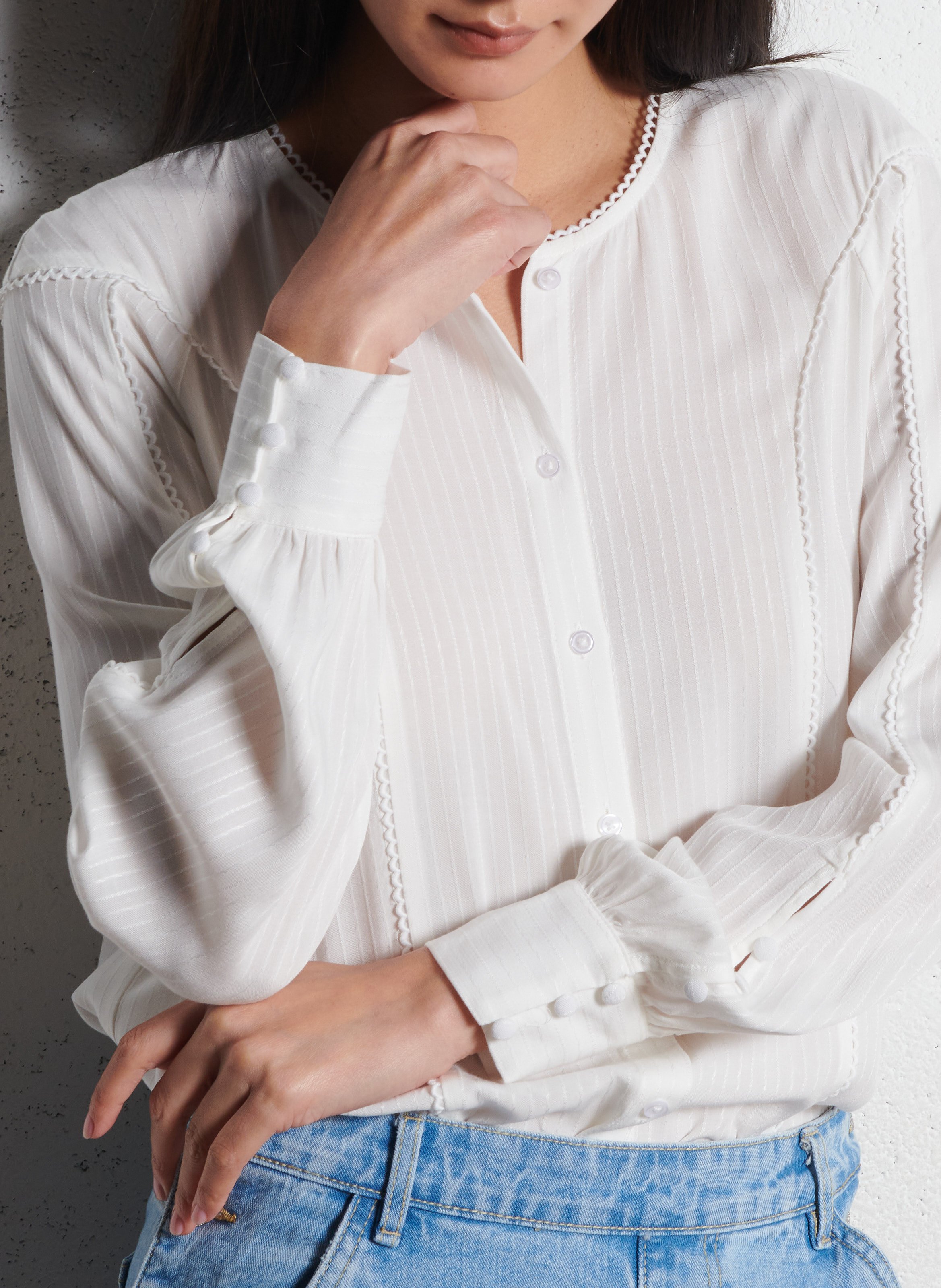 Weites Hemd mit Rundhalsausschnitt und Streifen VILA Beige