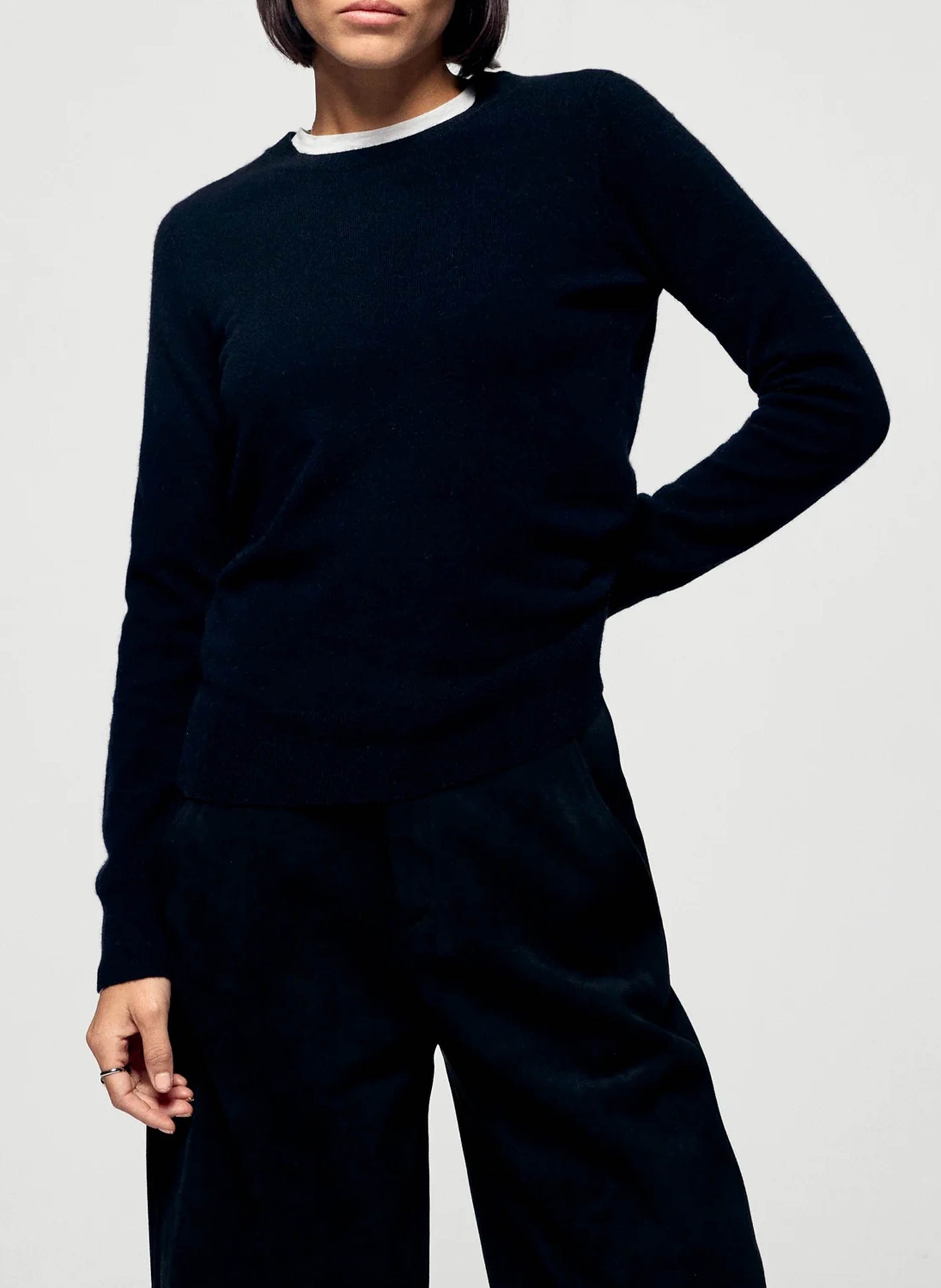 Straight cotton sweater with round neck FROM FUTURE