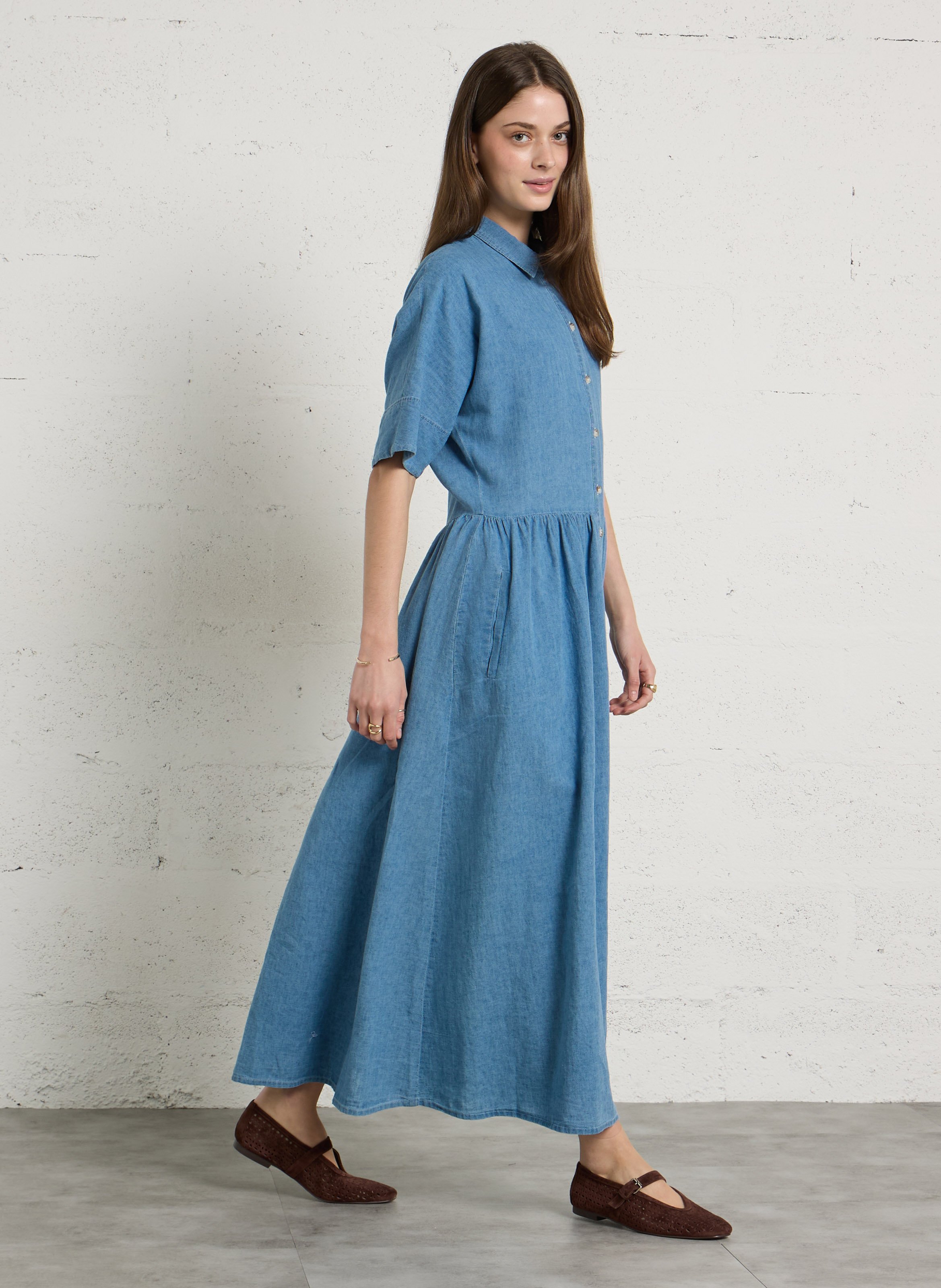Long dress with classic collar in blended linen SUZIE WINKLE Blue